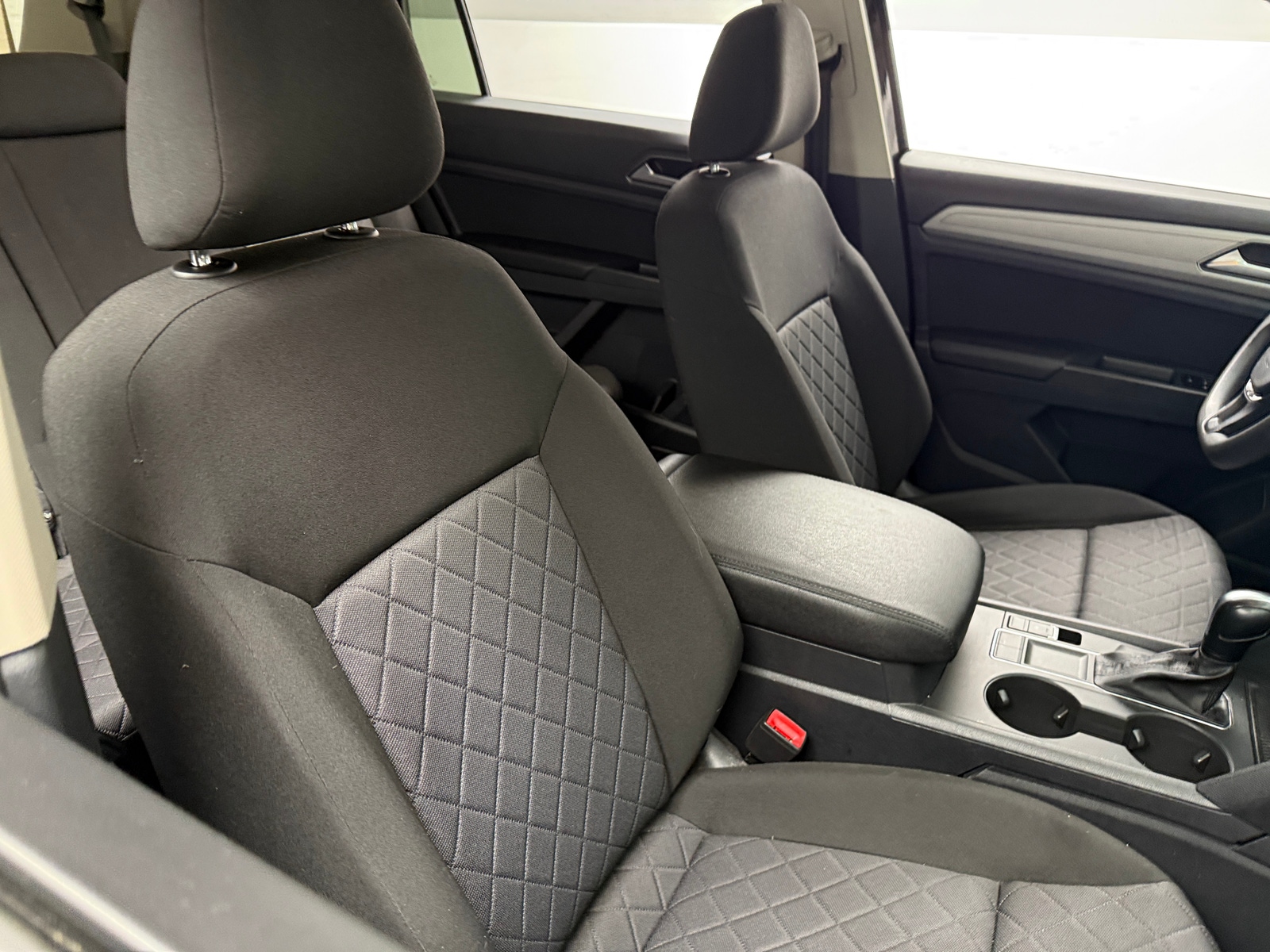 Thumbnail: 2018 Volkswagen Atlas - 2