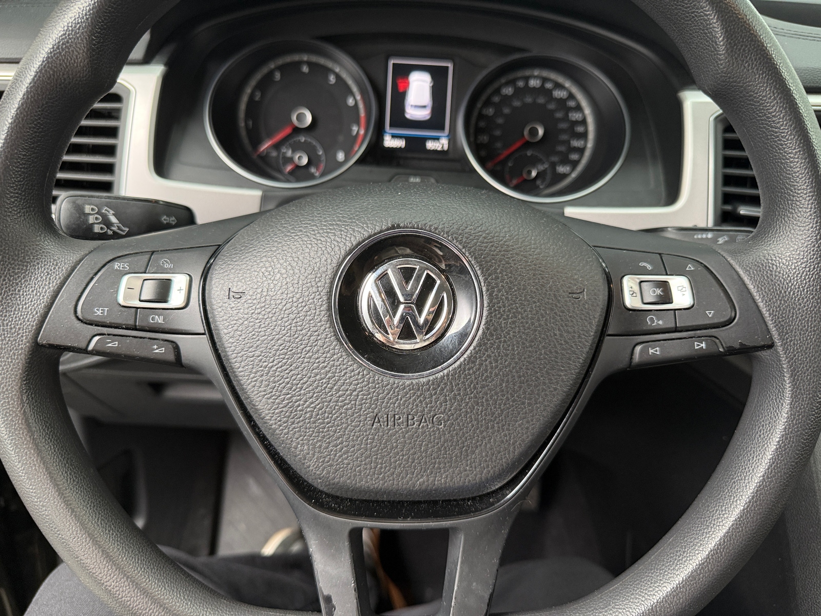 Thumbnail: 2018 Volkswagen Atlas - 5