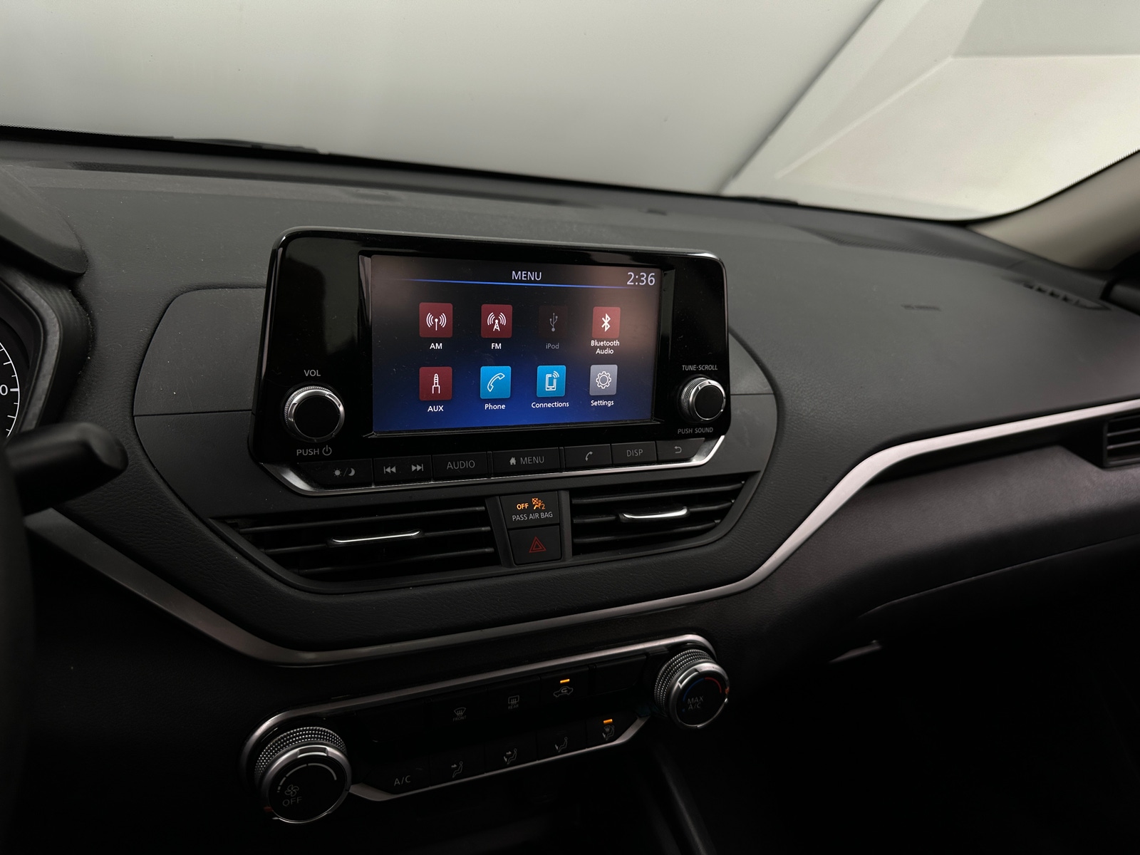 Thumbnail: 2021 Nissan Altima - 4