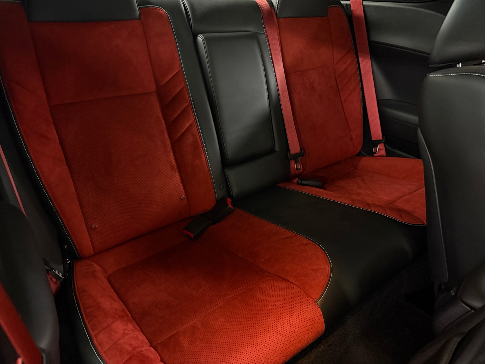 Thumbnail: 2016 Dodge Challenger - 5