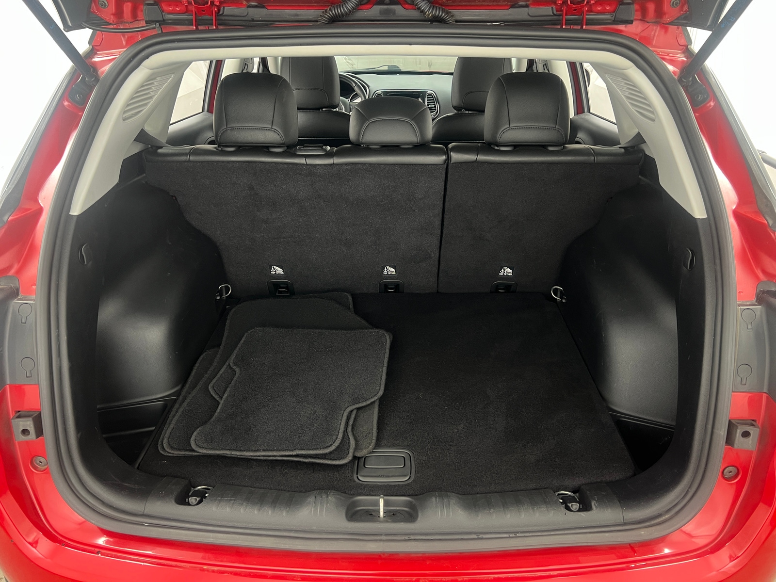 Thumbnail: 2020 Jeep Compass - 6