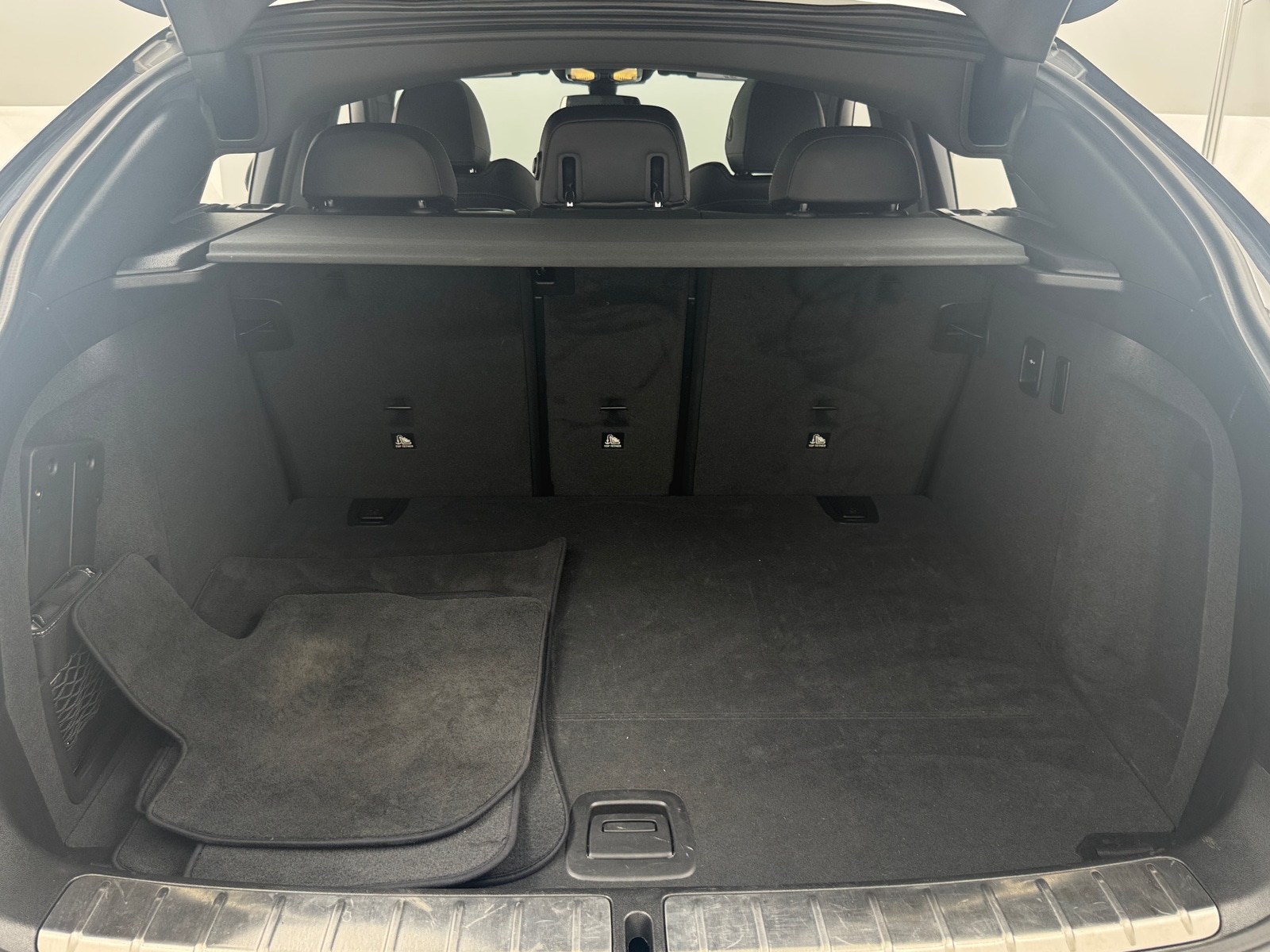 Thumbnail: 2024 BMW X4 - 6