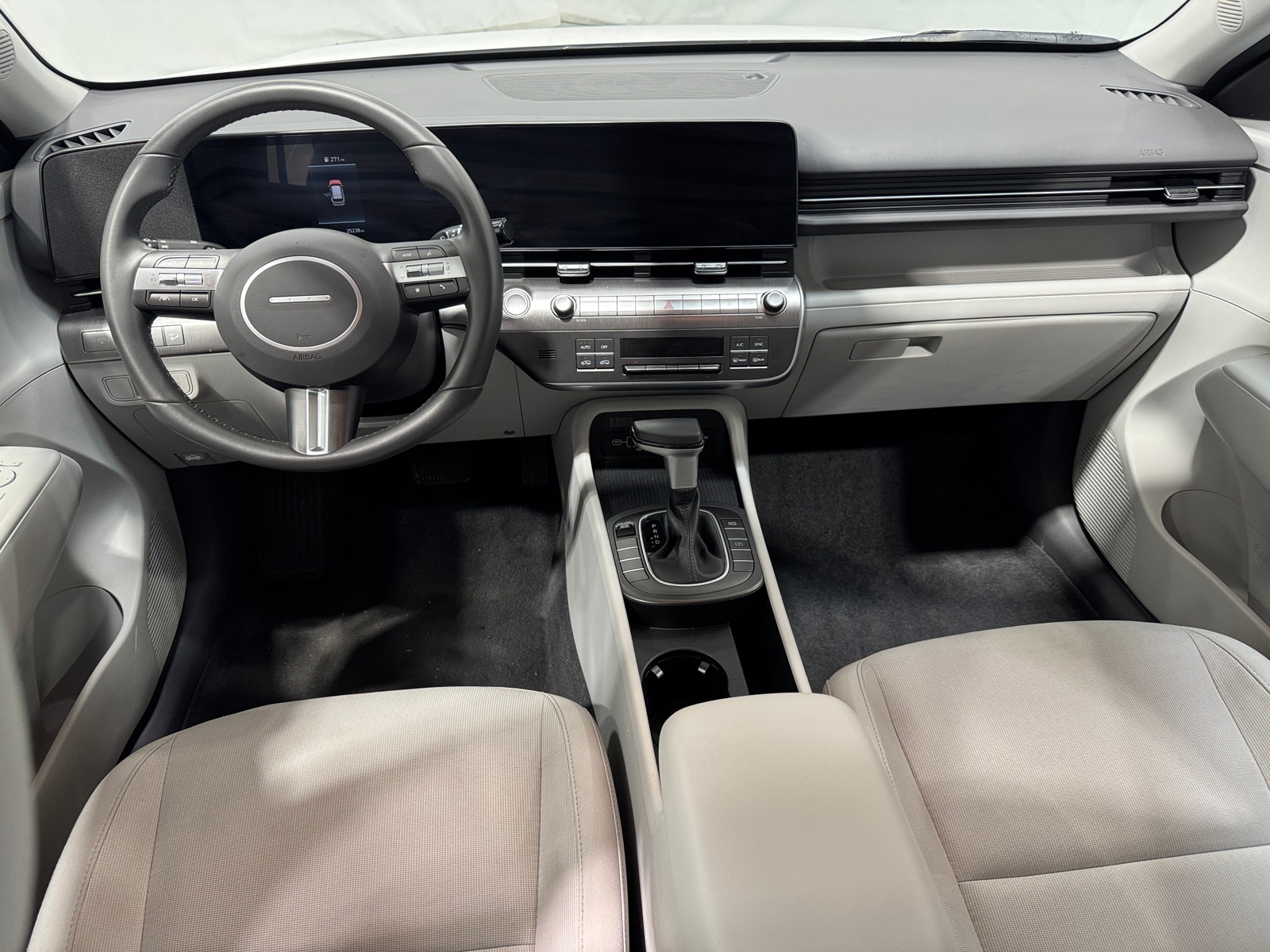 Thumbnail: 2025 Hyundai Kona - 3