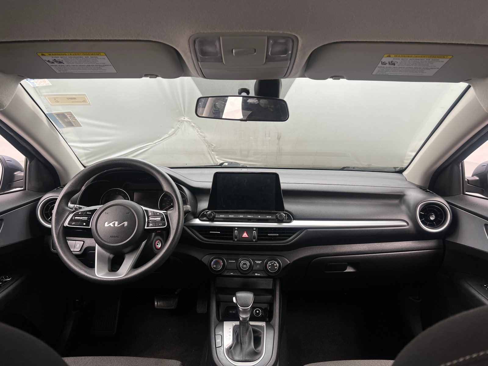 Thumbnail: 2022 Kia Forte - 3