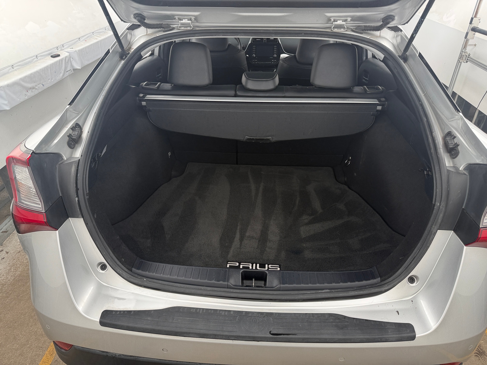 Thumbnail: 2022 Toyota Prius - 6