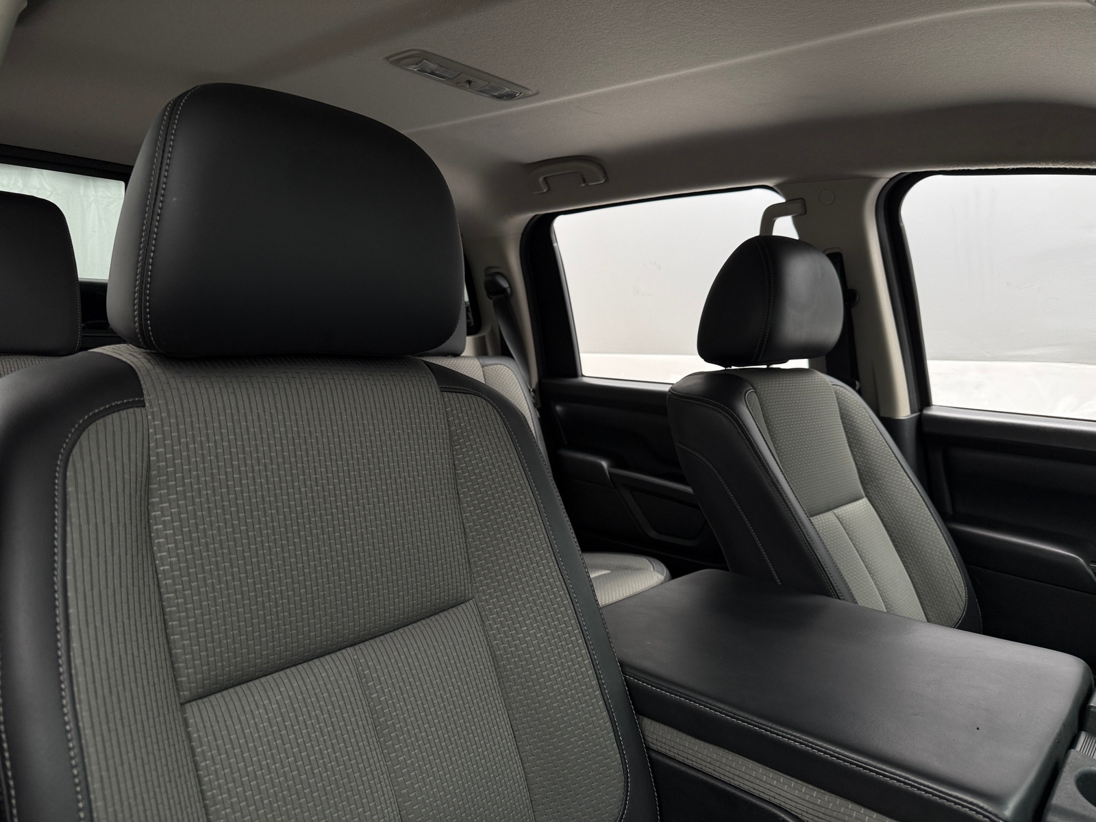 Thumbnail: 2017 Nissan Titan - 2