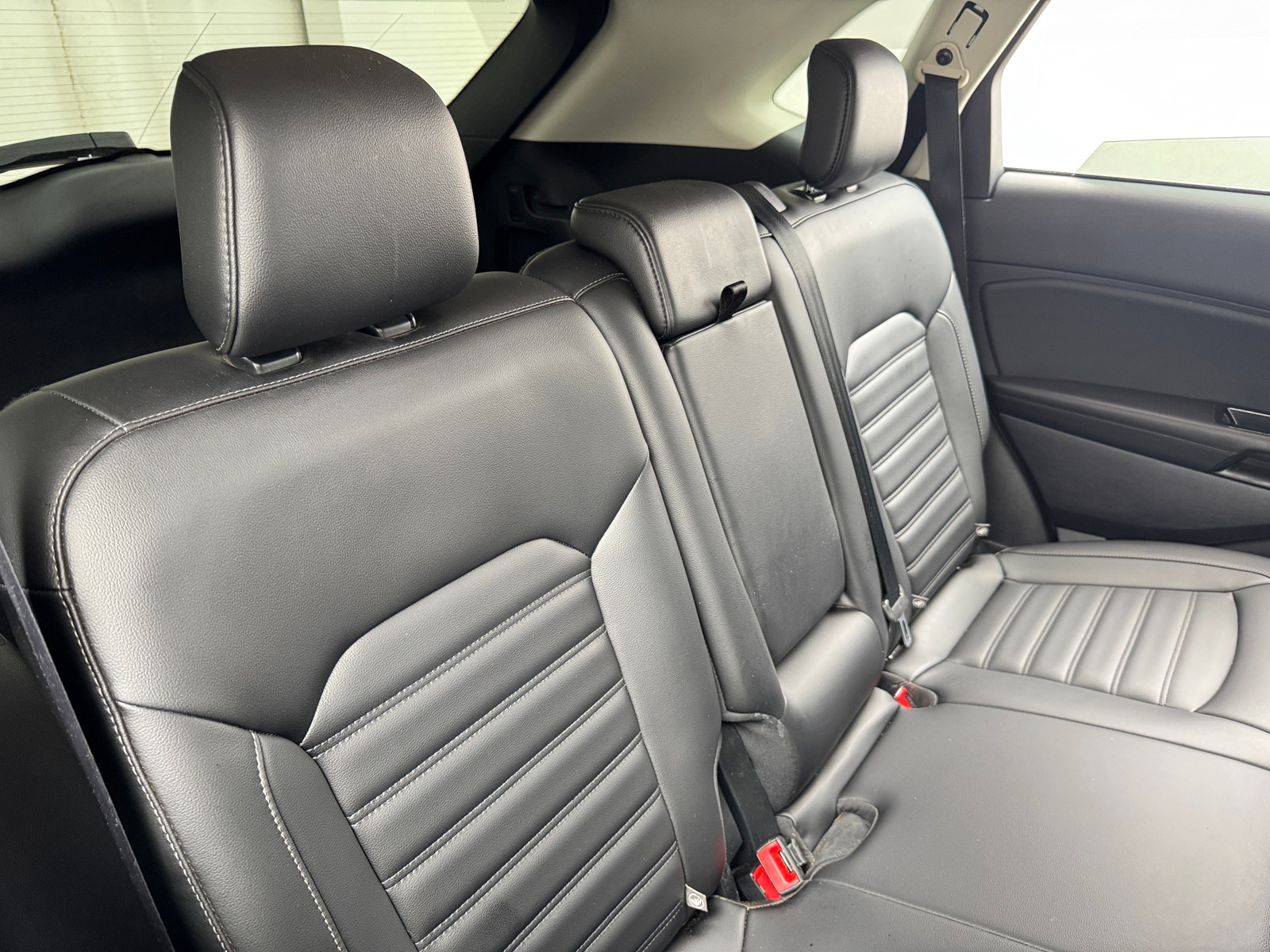 Thumbnail: 2020 Ford Edge - 5