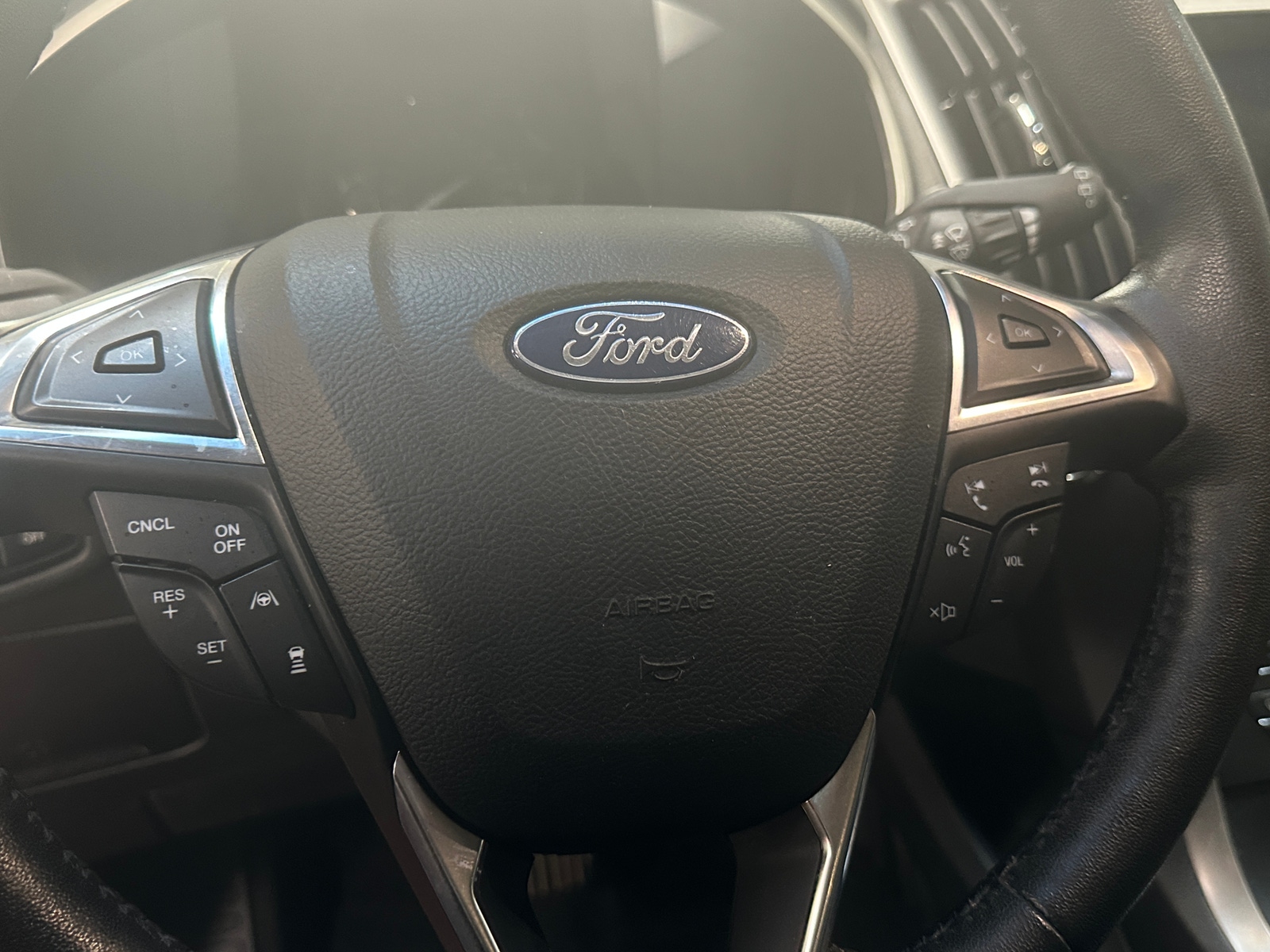 Thumbnail: 2020 Ford Edge - 4