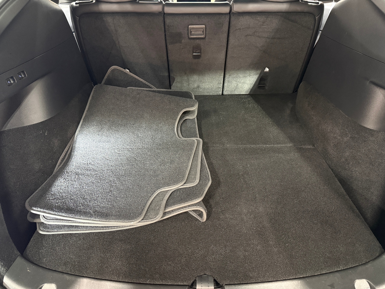 Thumbnail: 2021 Tesla Model Y - 6