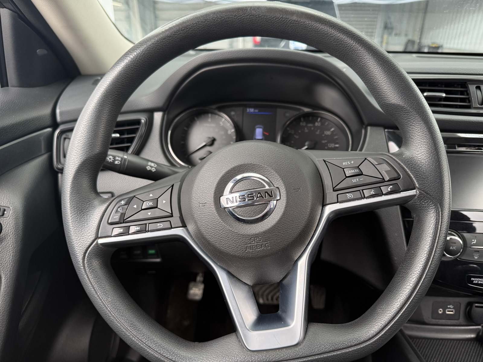 Thumbnail: 2018 Nissan Rogue - 5