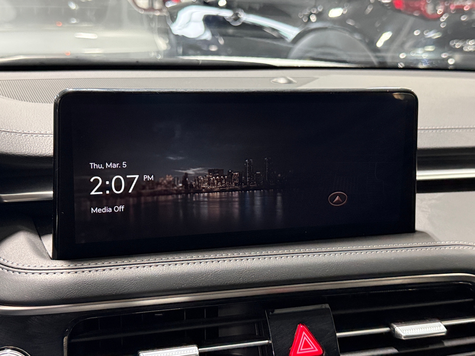 Thumbnail: 2025 Genesis G70 - 3