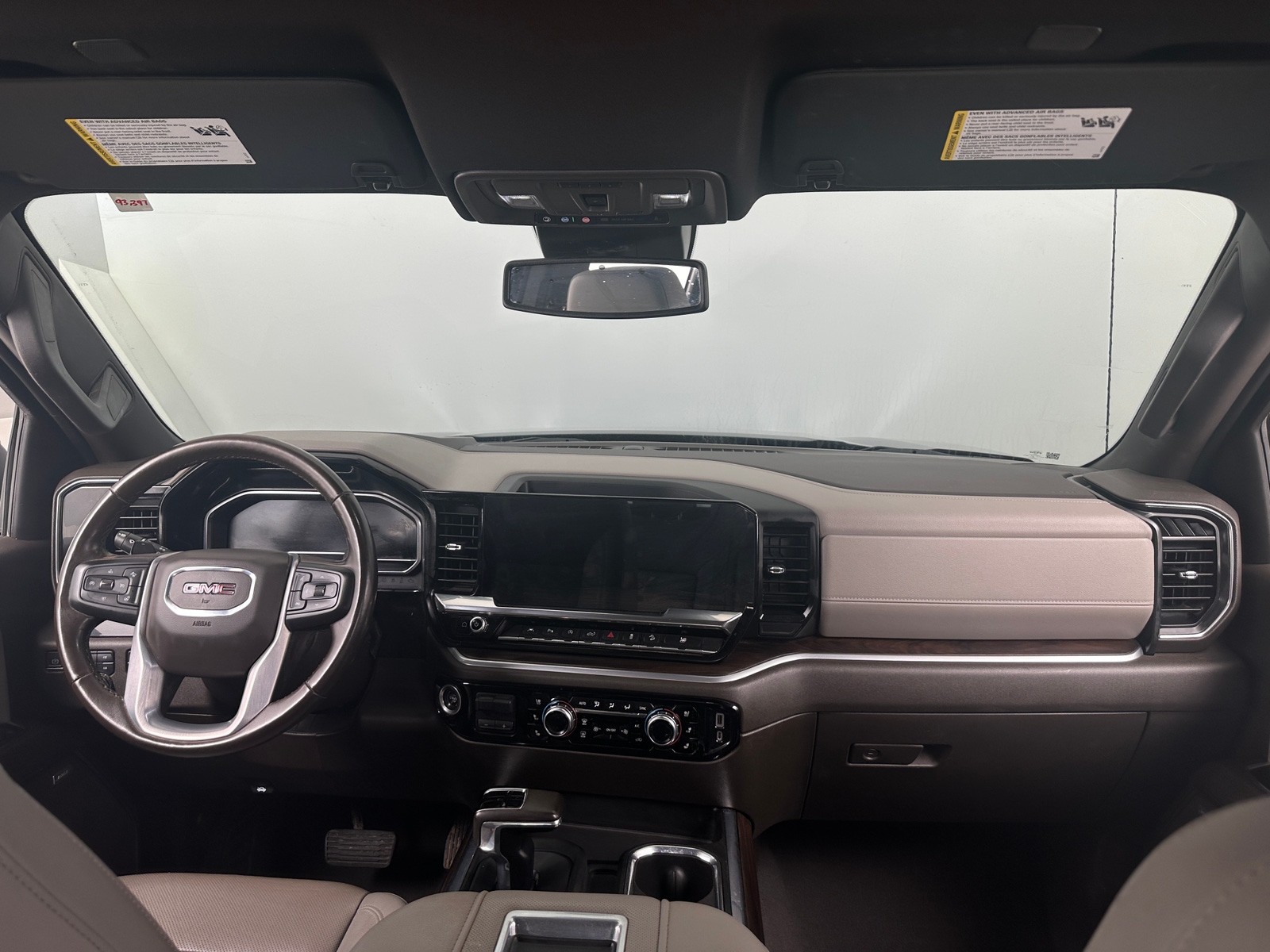 Thumbnail: 2022 GMC Sierra 1500 - 2