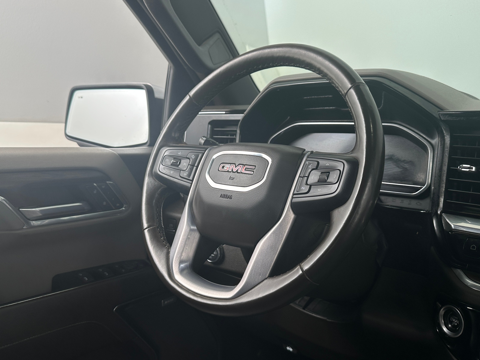 Thumbnail: 2022 GMC Sierra 1500 - 4