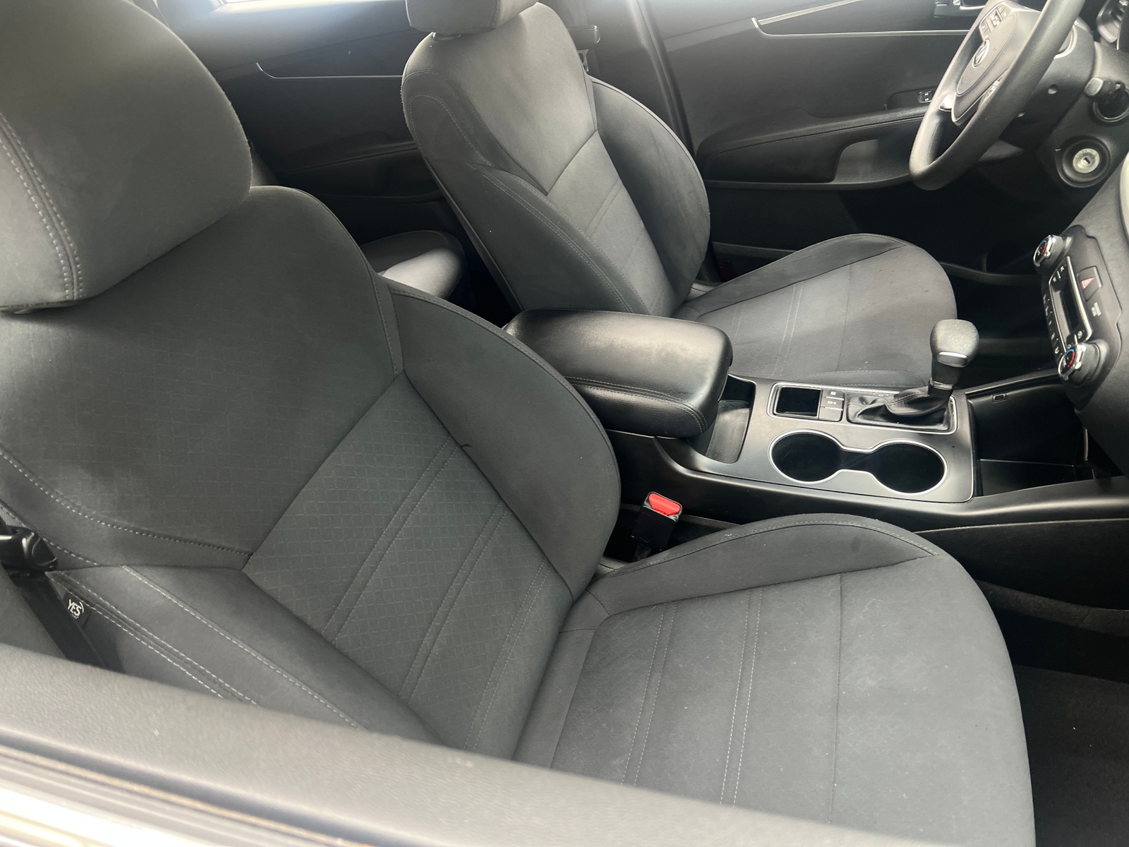 Thumbnail: 2019 Kia Sorento - 2