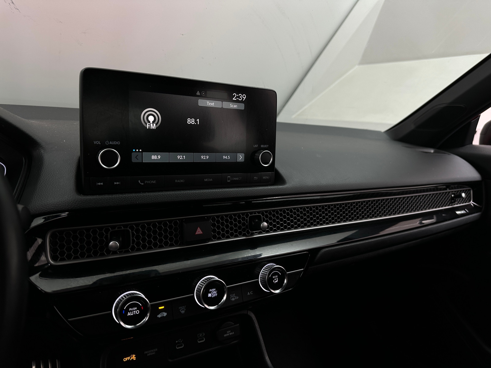 Thumbnail: 2025 Honda Civic - 4