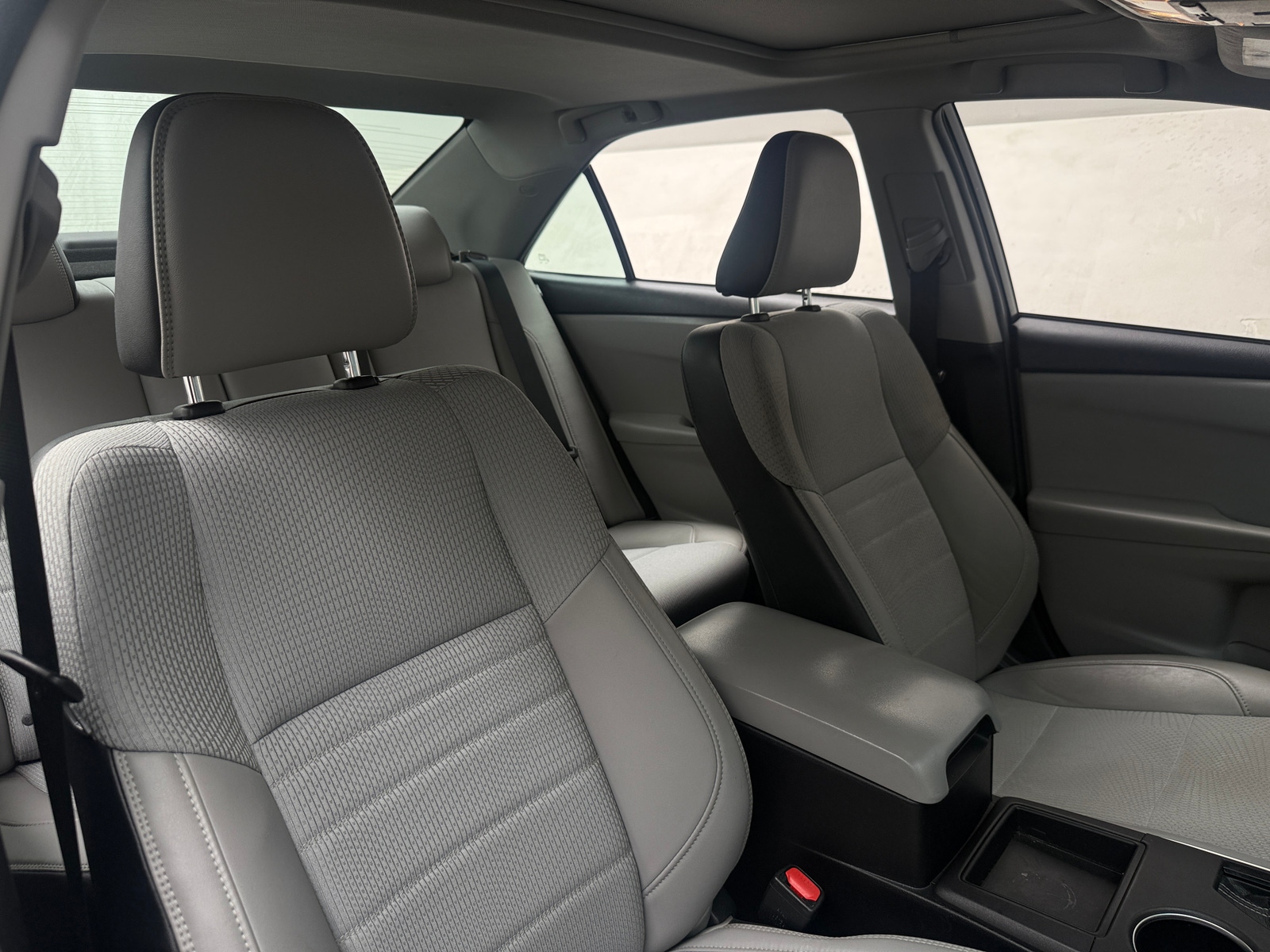 Thumbnail: 2016 Toyota Camry - 2