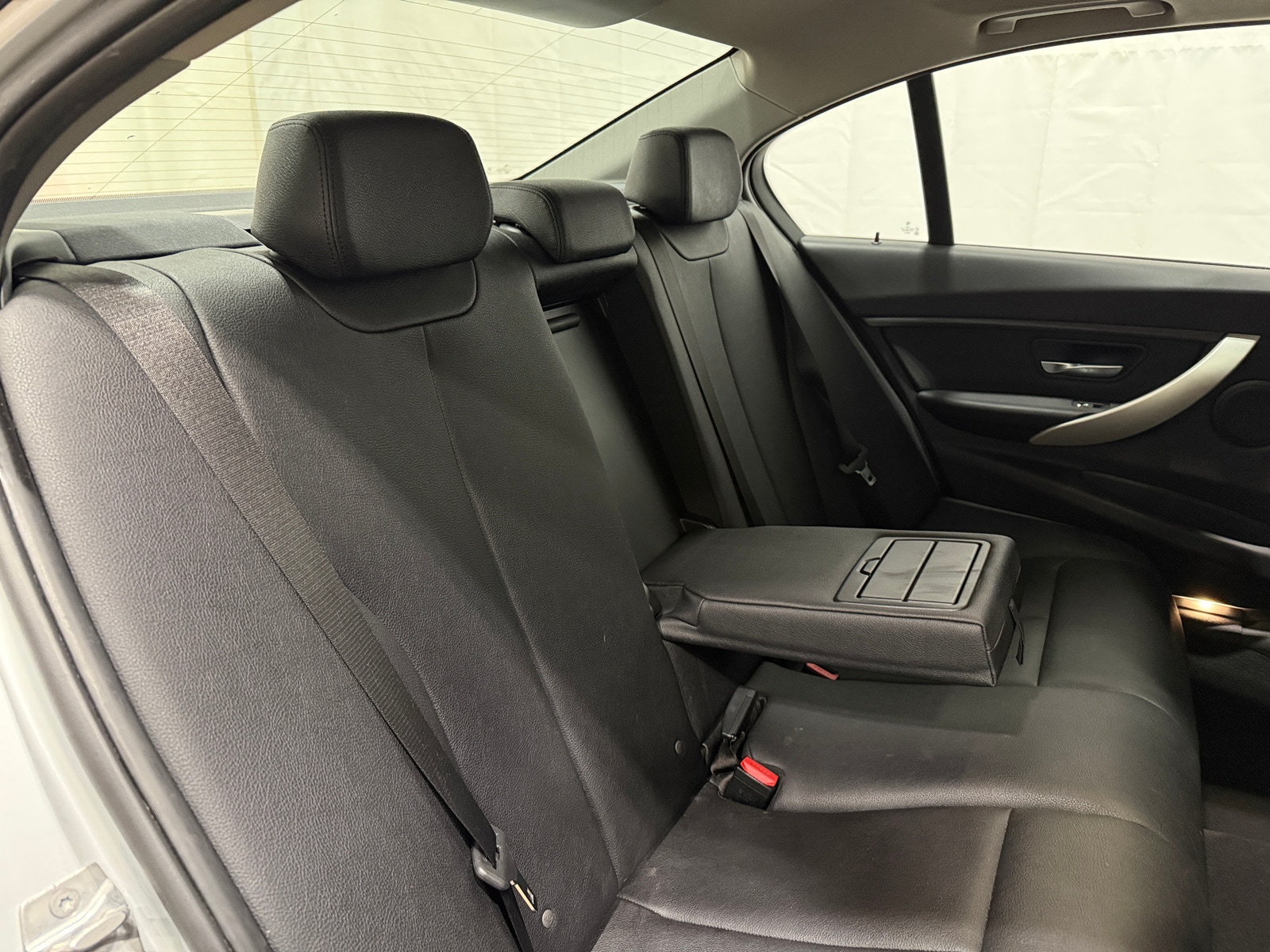 Thumbnail: 2018 BMW 3 Series - 5