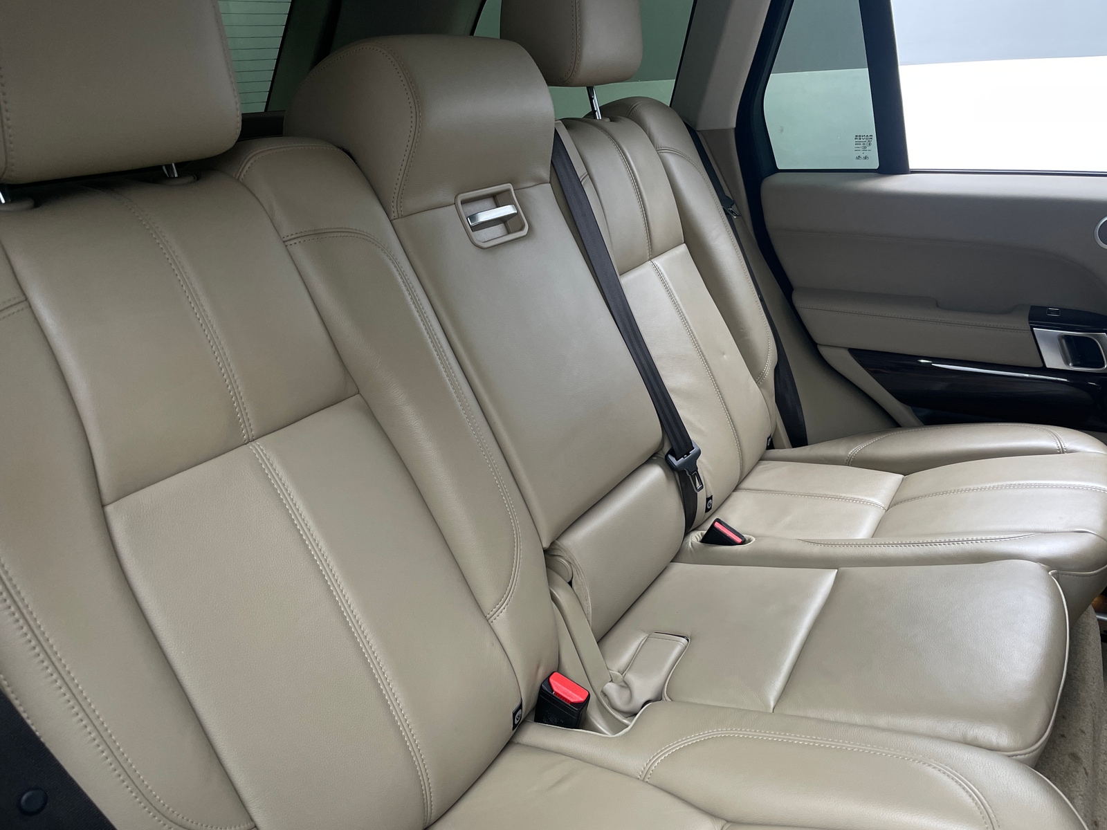 Thumbnail: 2016 Land Rover Range Rover - 5