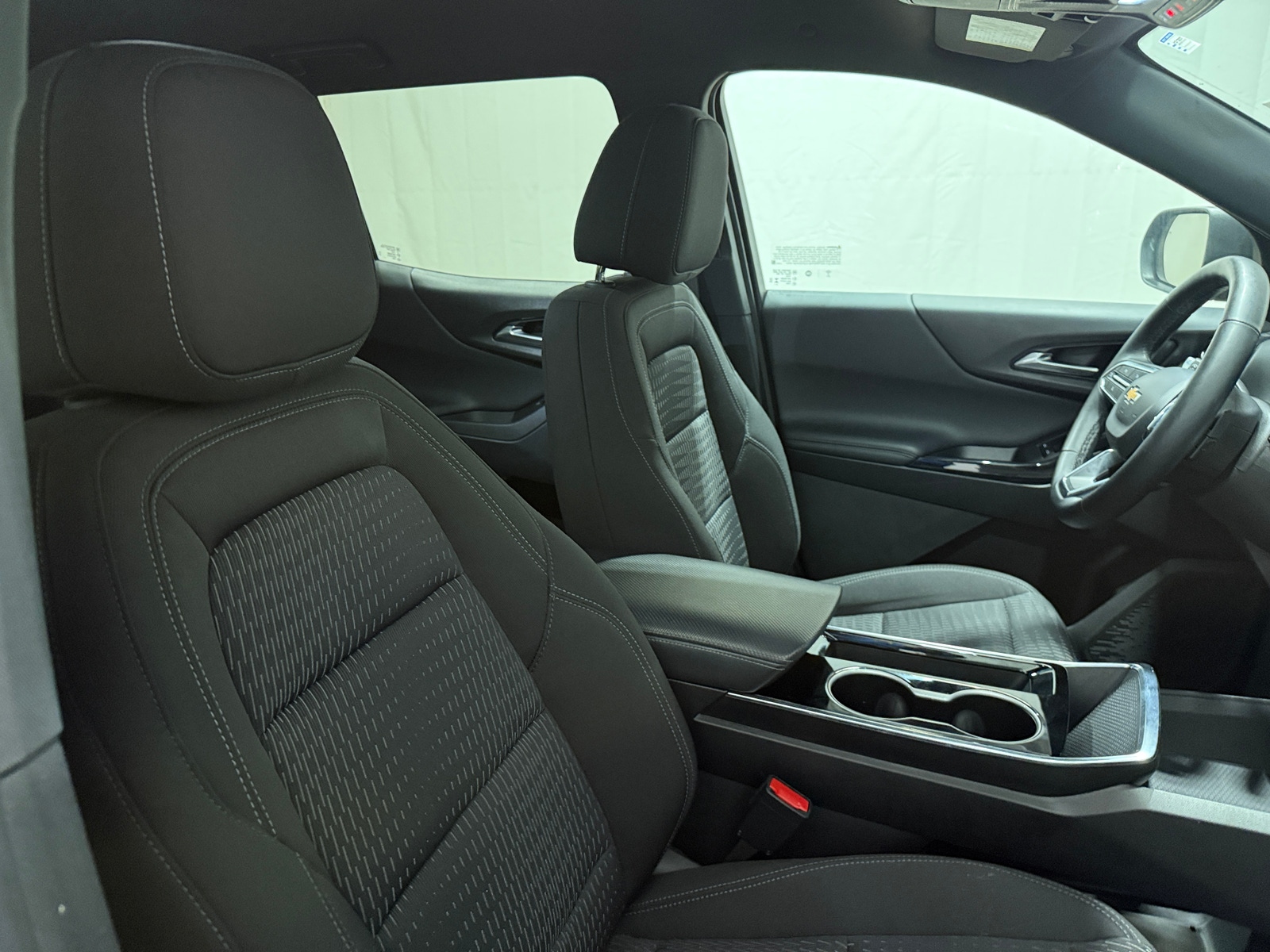 Thumbnail: 2025 Chevrolet Equinox - 2