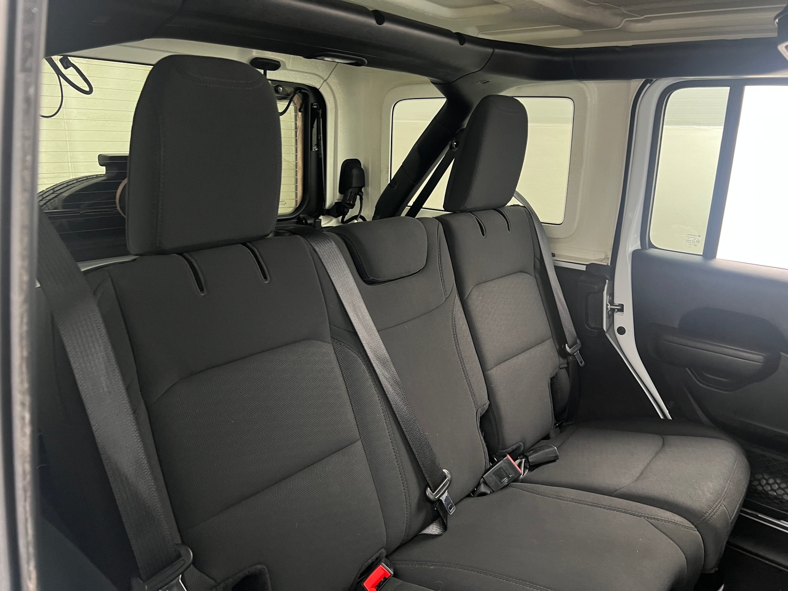 Thumbnail: 2020 Jeep Wrangler - 6