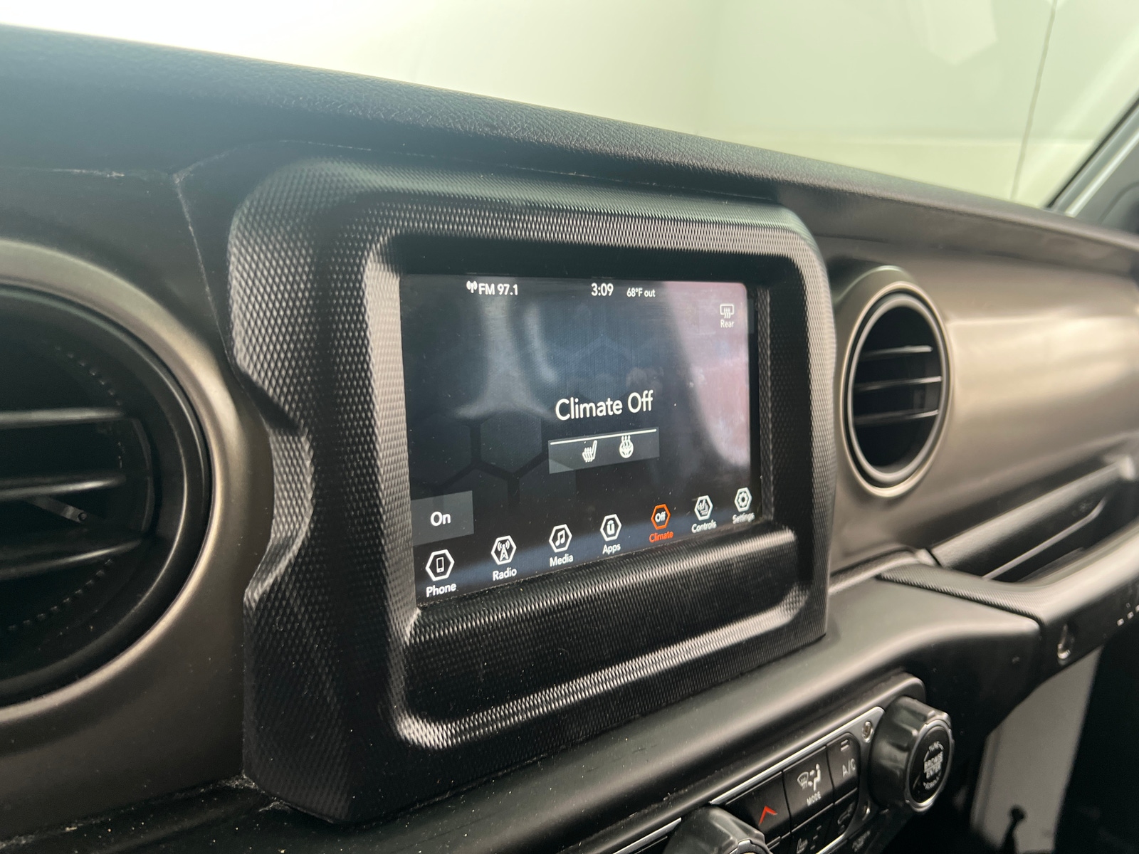 Thumbnail: 2020 Jeep Wrangler - 4