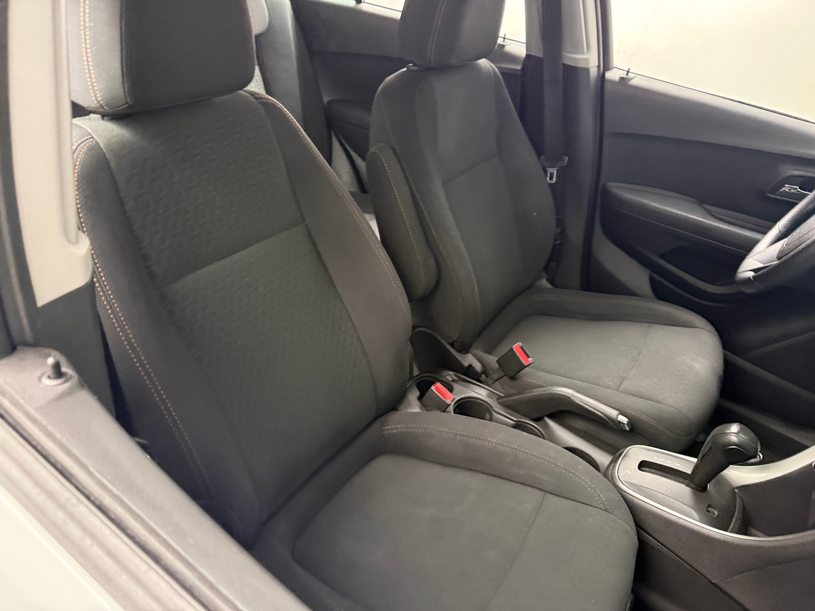 Thumbnail: 2018 Chevrolet Trax - 2