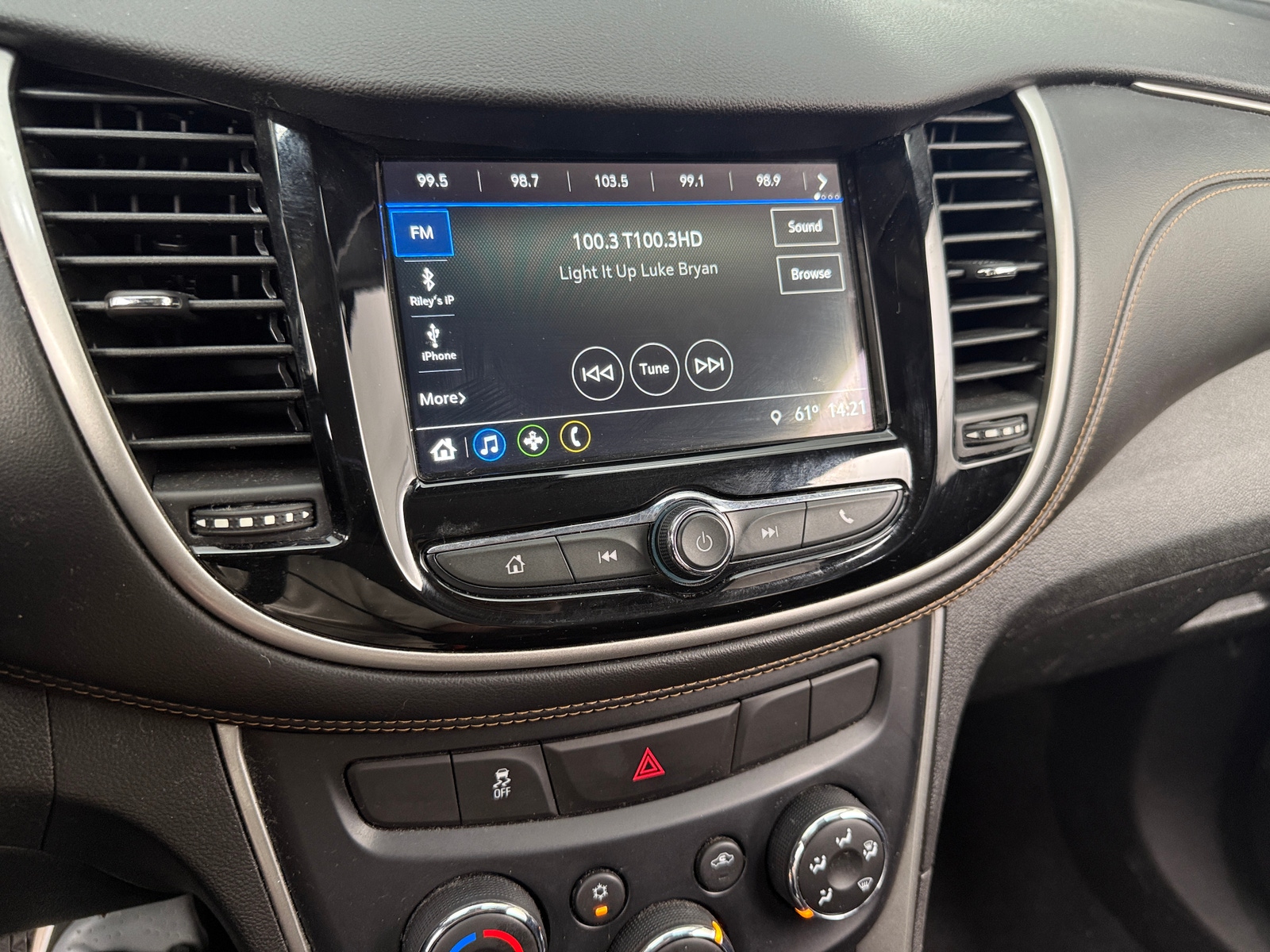 Thumbnail: 2018 Chevrolet Trax - 4