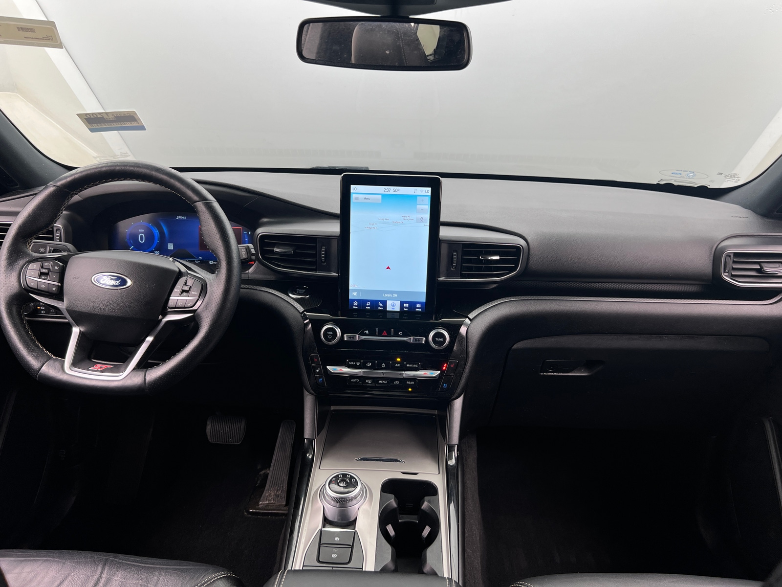 Thumbnail: 2022 Ford Explorer - 3