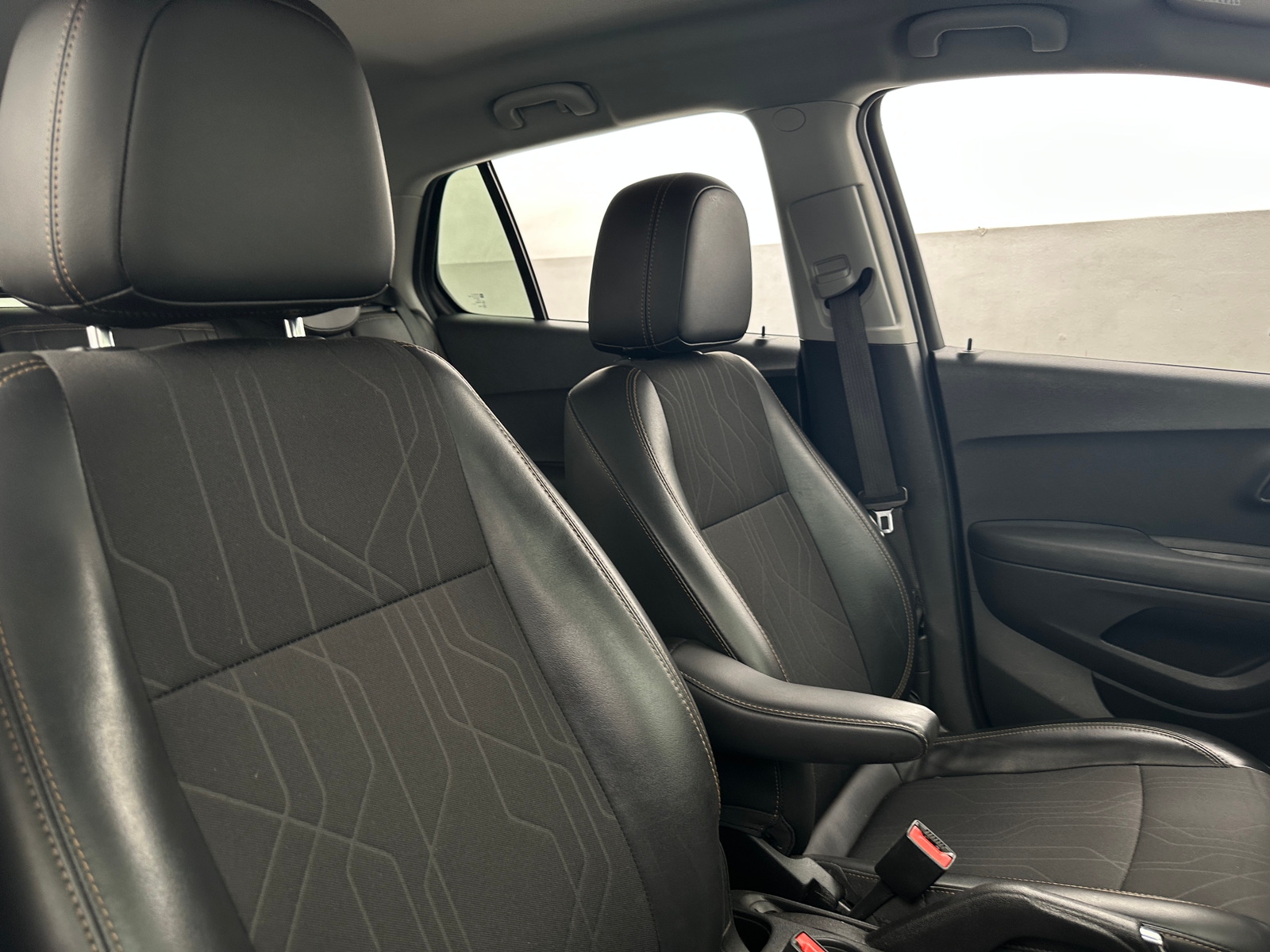 Thumbnail: 2020 Chevrolet Trax - 2