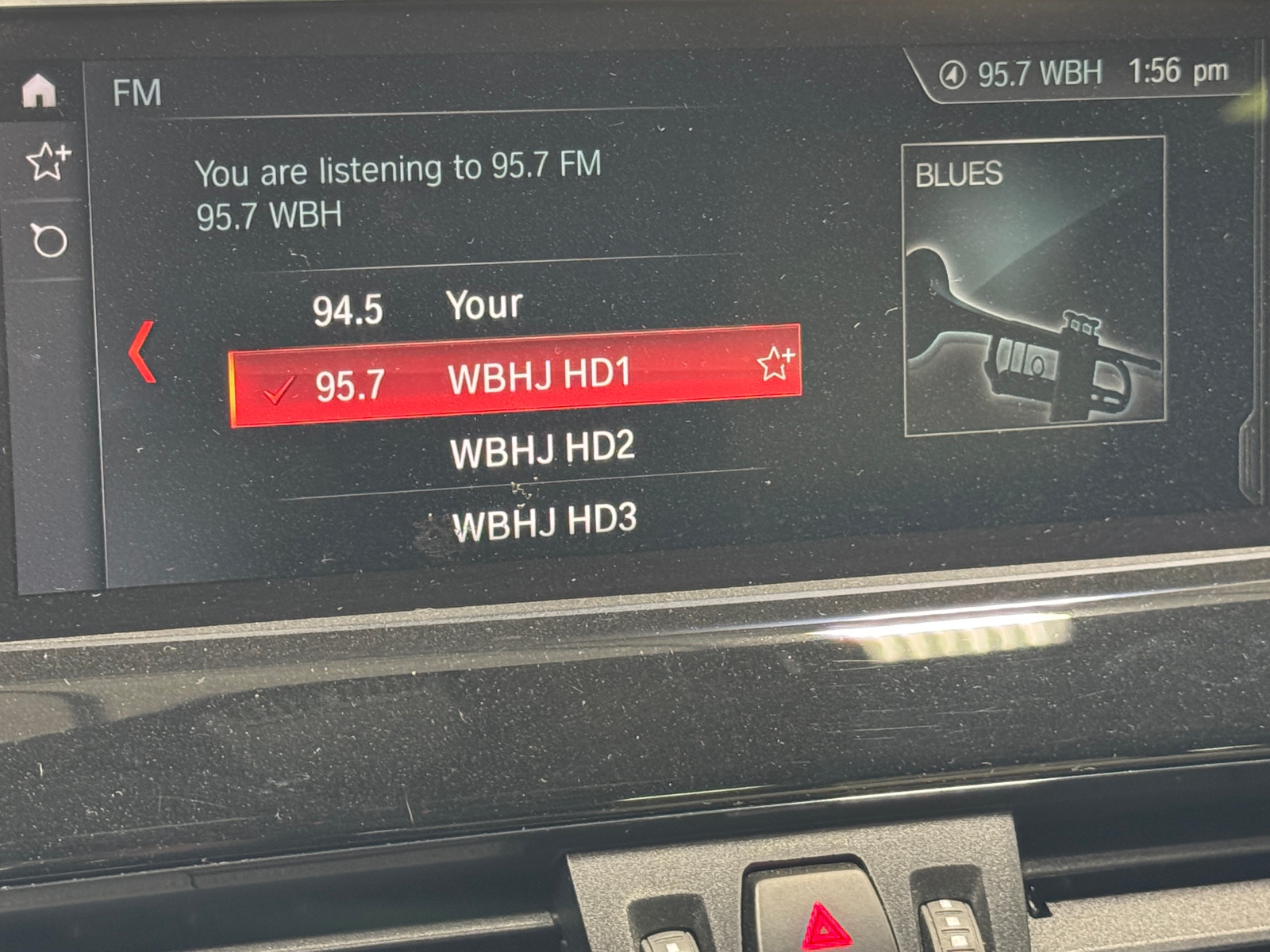 Thumbnail: 2021 BMW X1 - 3