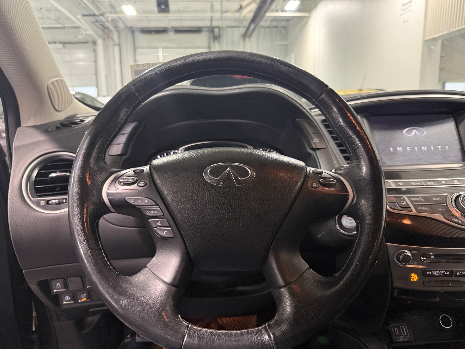 Thumbnail: 2019 INFINITI QX60 - 4