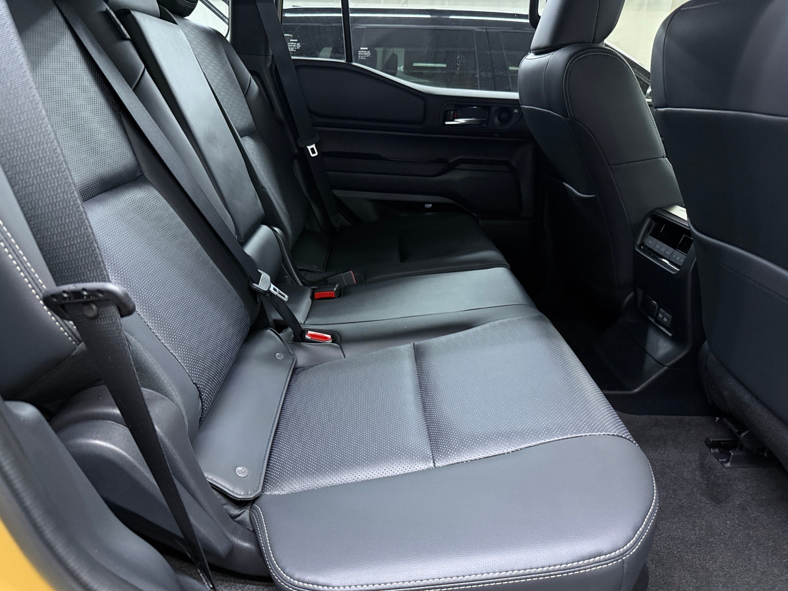 Thumbnail: 2025 Toyota Land Cruiser - 5