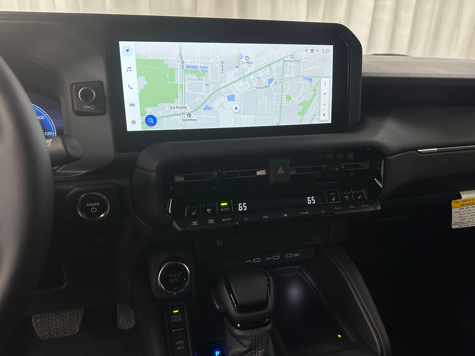 Thumbnail: 2025 Toyota Land Cruiser - 3