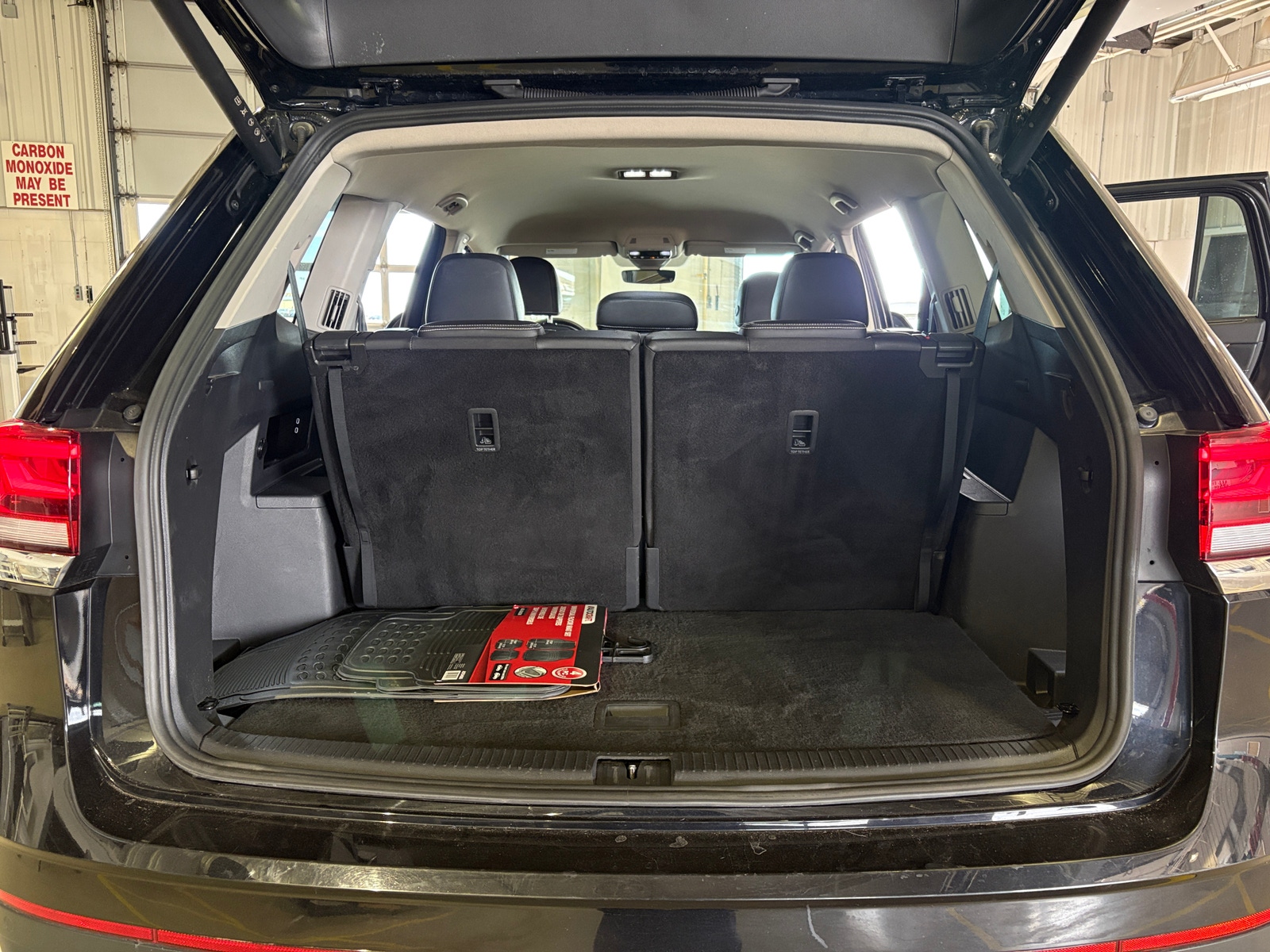 Thumbnail: 2025 Volkswagen Atlas - 6