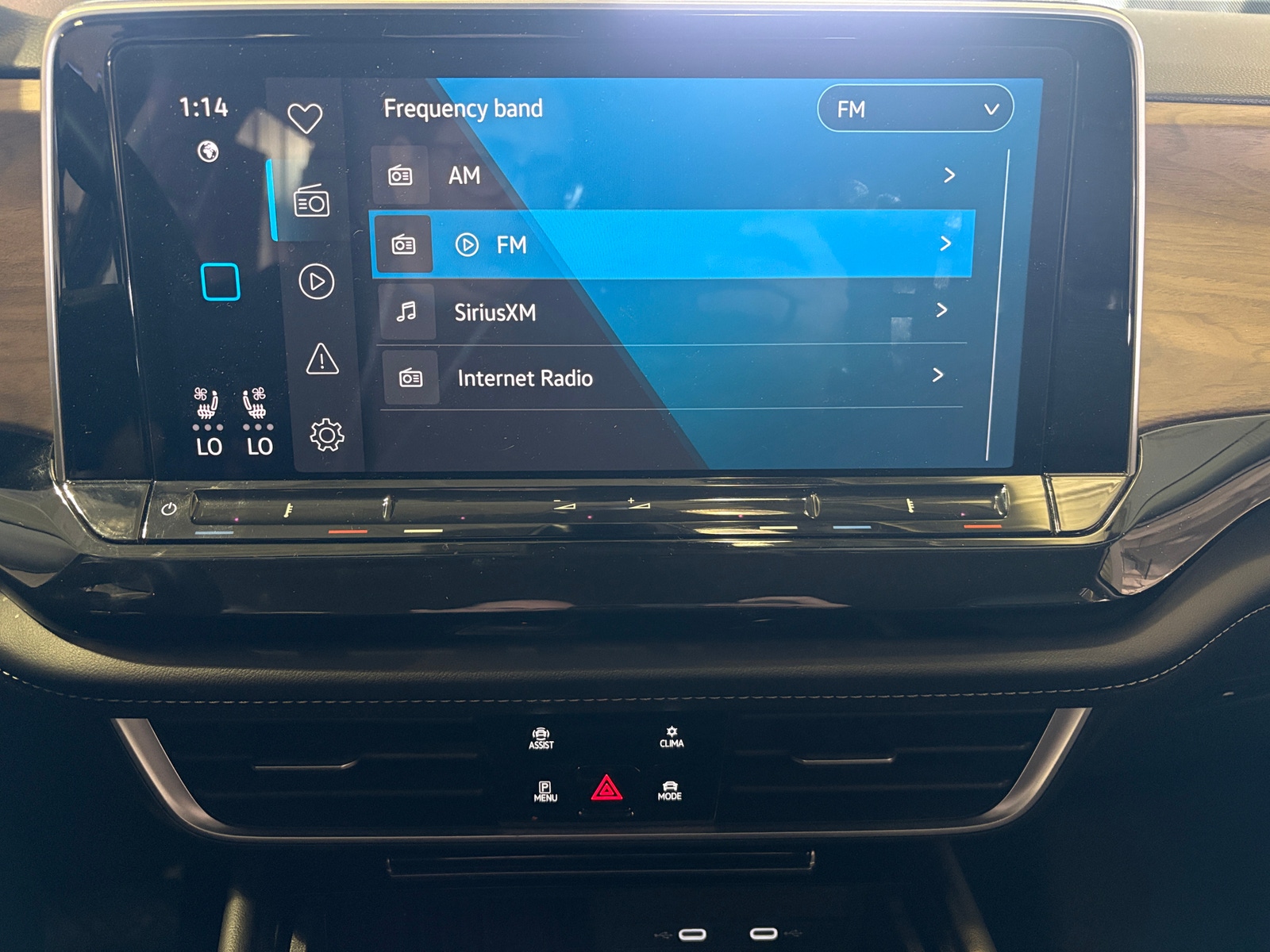 Thumbnail: 2025 Volkswagen Atlas - 3