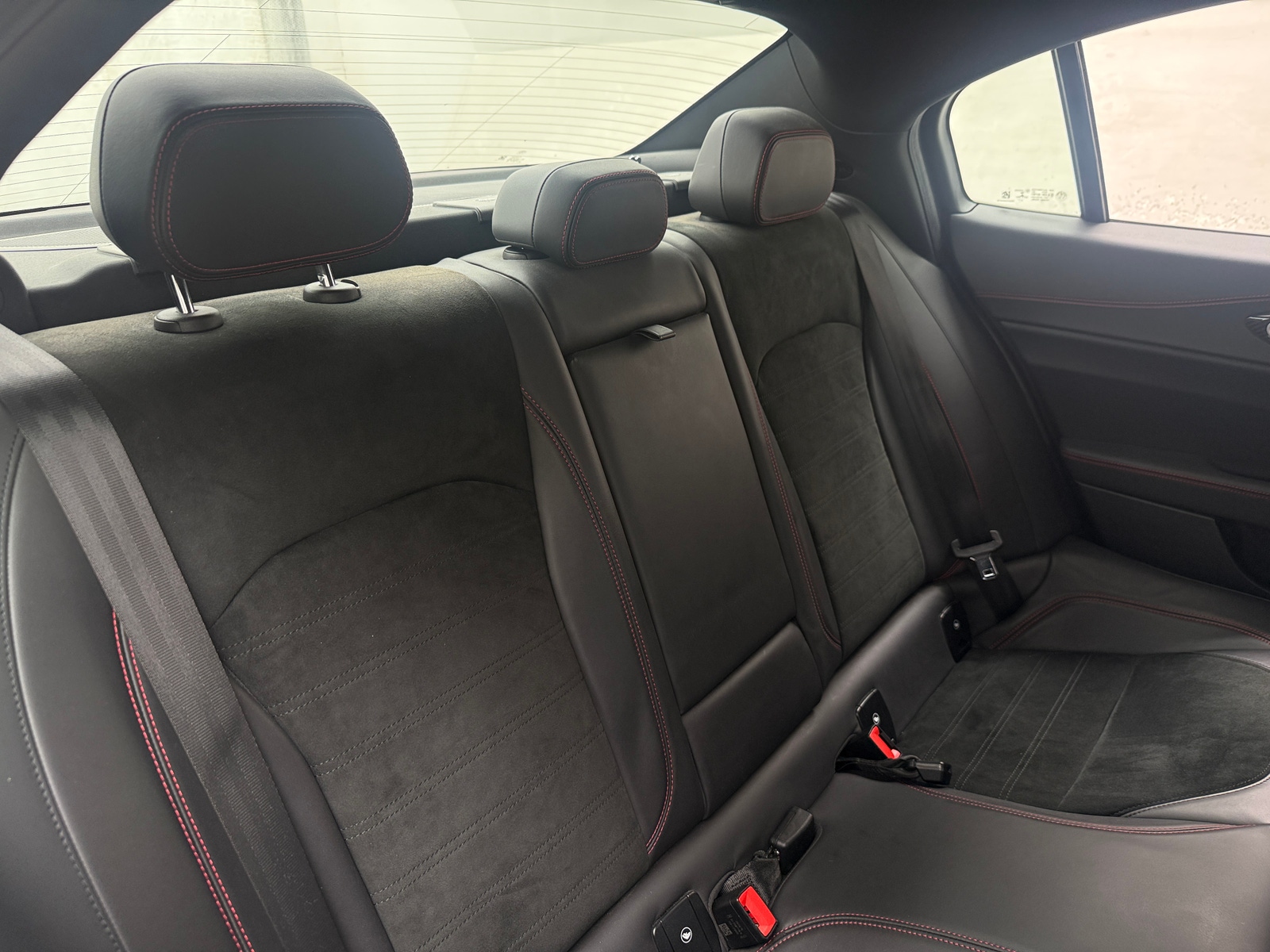 Thumbnail: 2019 Alfa Romeo Giulia - 5