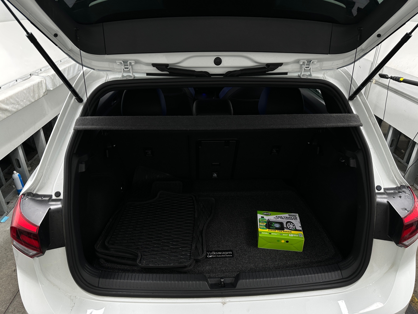 Thumbnail: 2024 Volkswagen Golf - 6