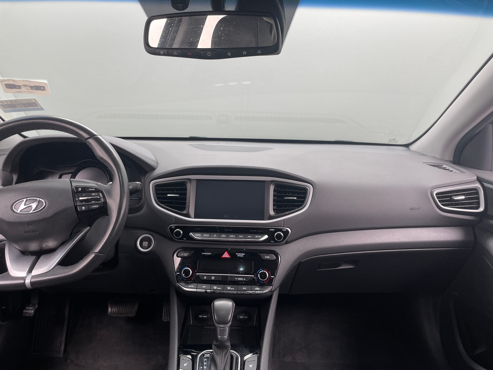 Thumbnail: 2019 Hyundai Ioniq - 2