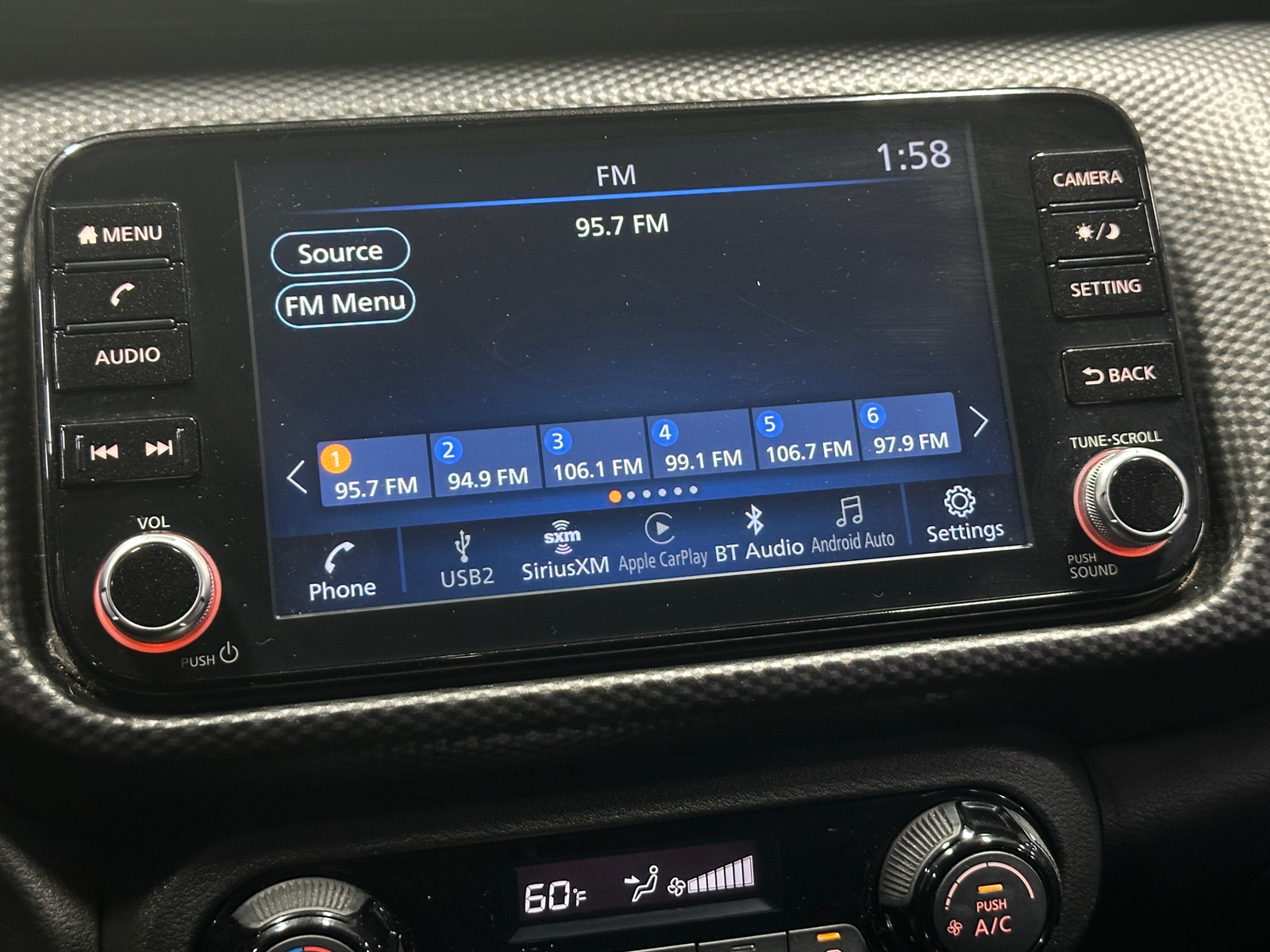 Thumbnail: 2021 Nissan Kicks - 4