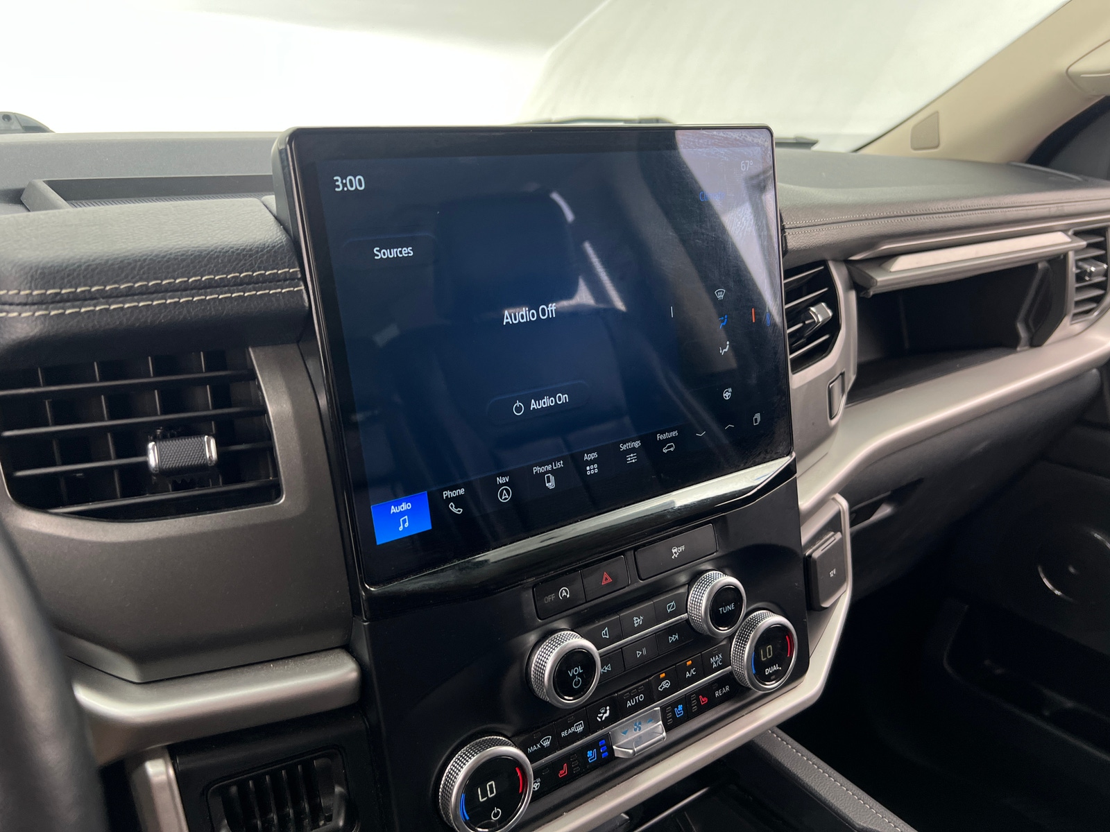 Thumbnail: 2024 Ford Expedition MAX - 4