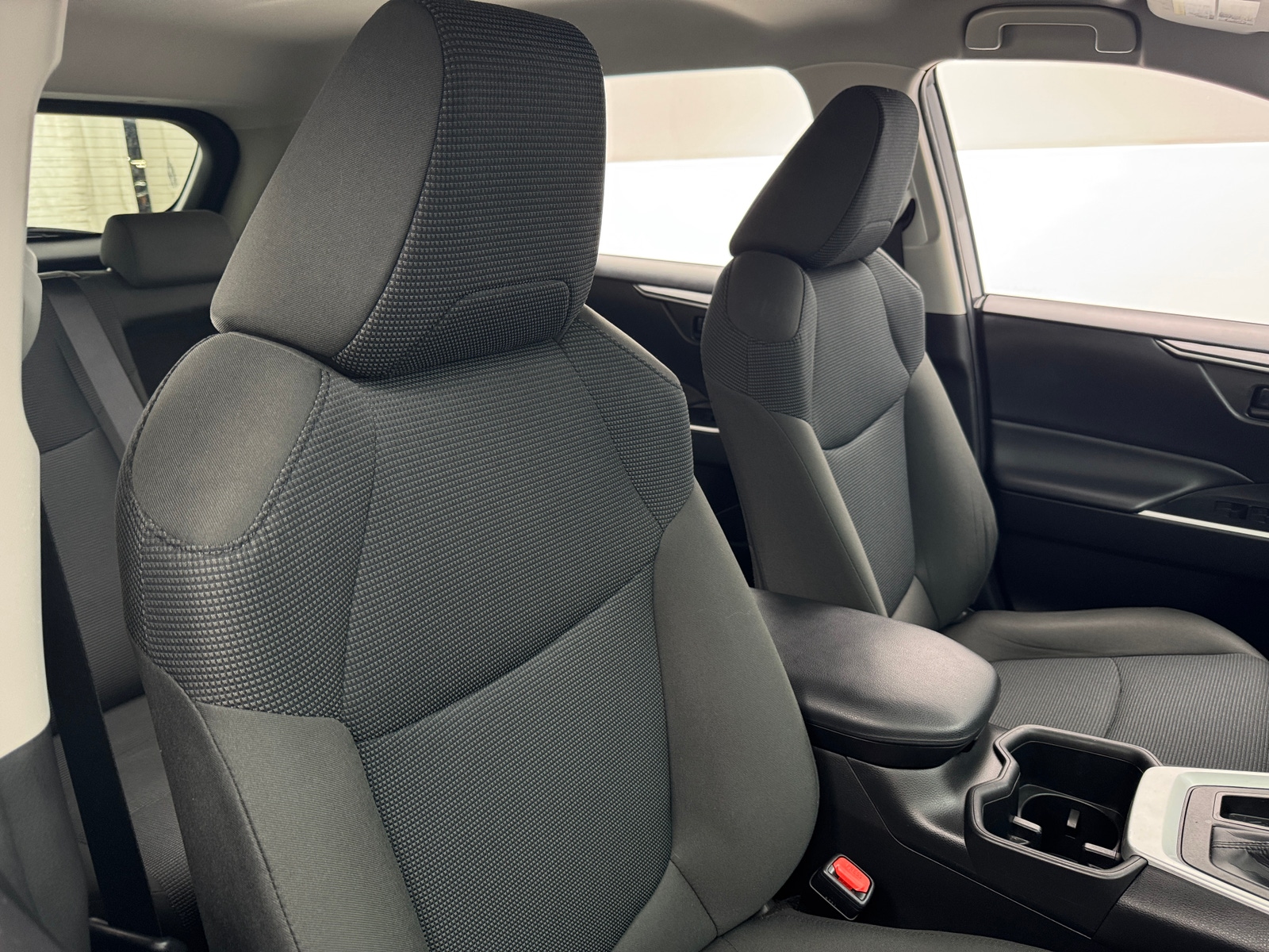 Thumbnail: 2022 Toyota RAV4 - 2