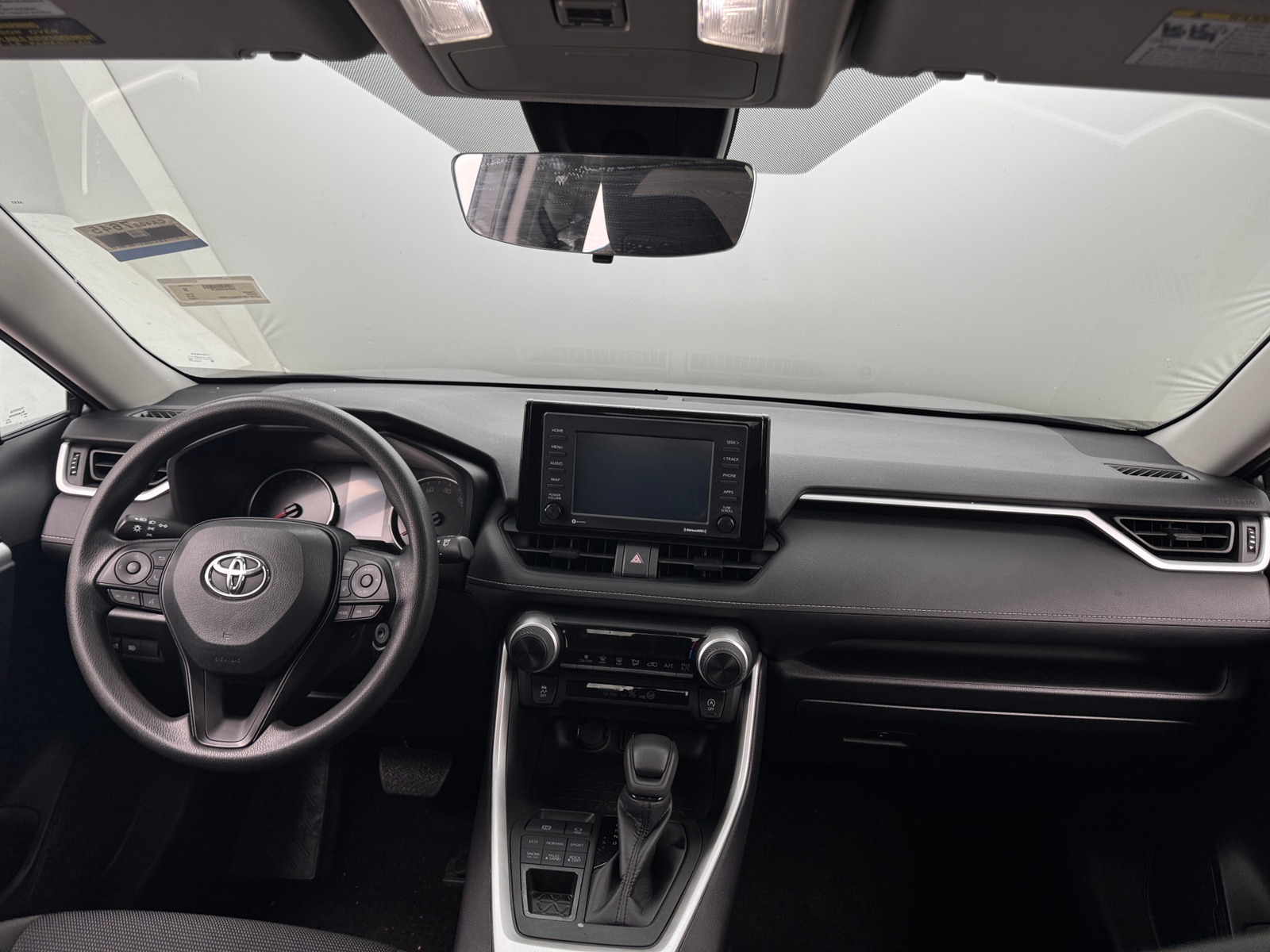 Thumbnail: 2022 Toyota RAV4 - 3