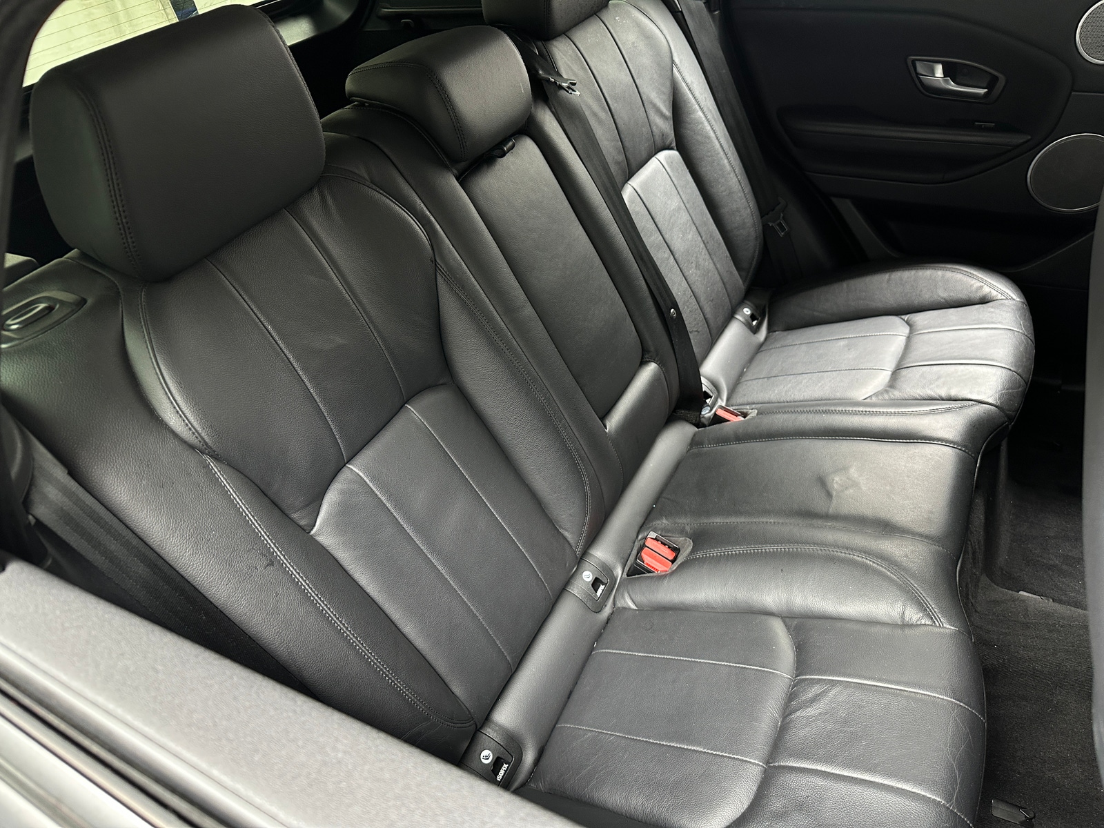 Thumbnail: 2017 Land Rover Range Rover Evoque - 5