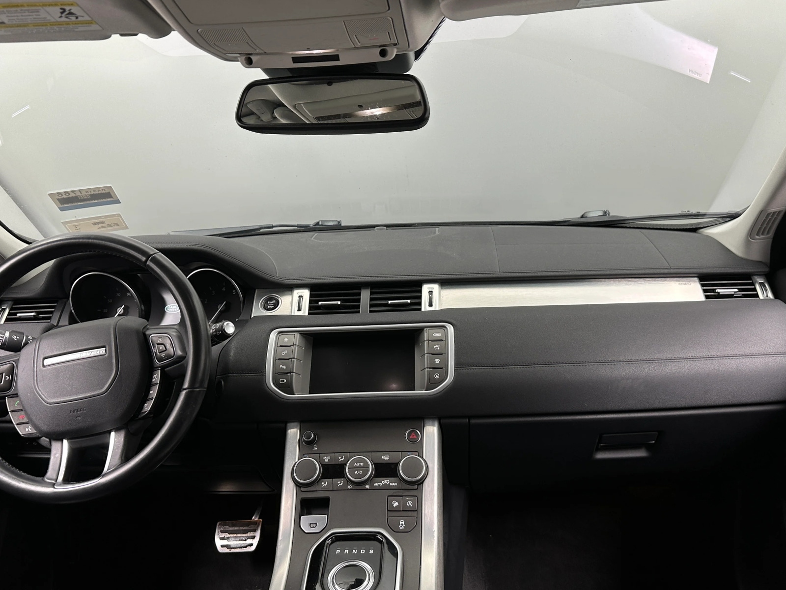 Thumbnail: 2017 Land Rover Range Rover Evoque - 2