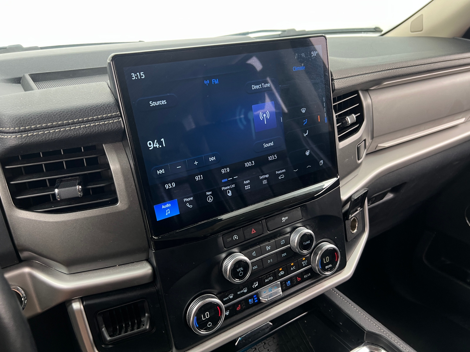 Thumbnail: 2024 Ford Expedition - 4