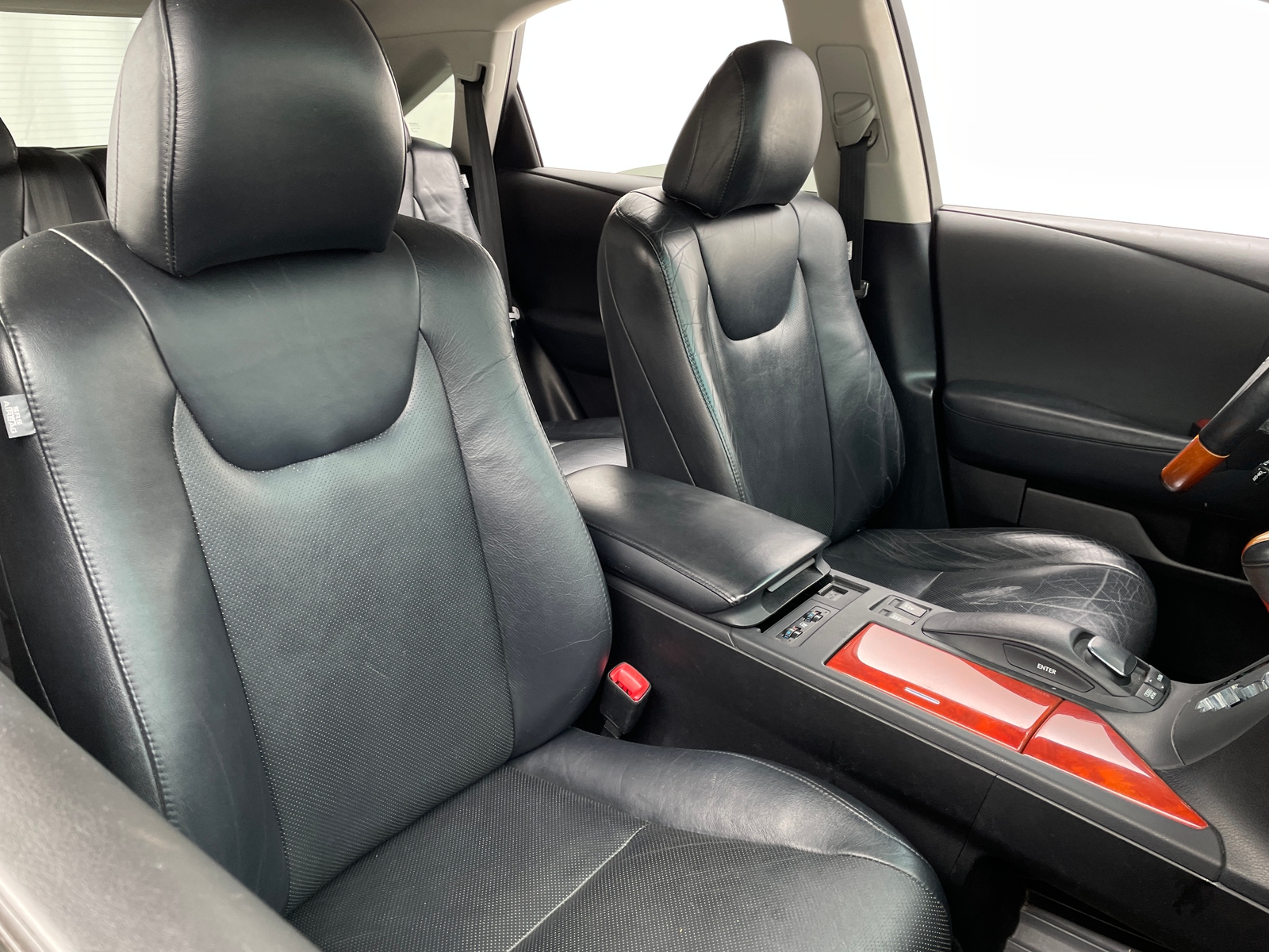 Thumbnail: 2010 Lexus RX - 2