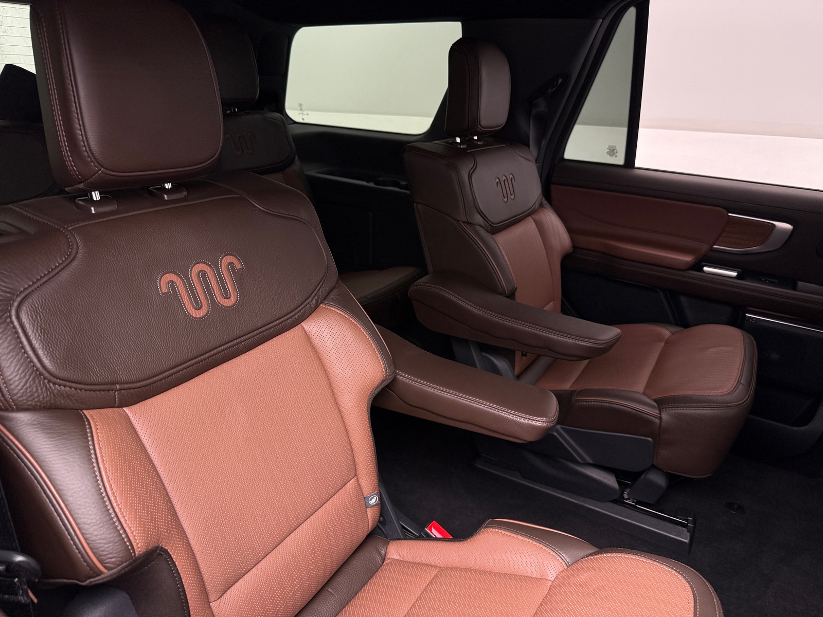 Thumbnail: 2025 Ford Expedition - 5