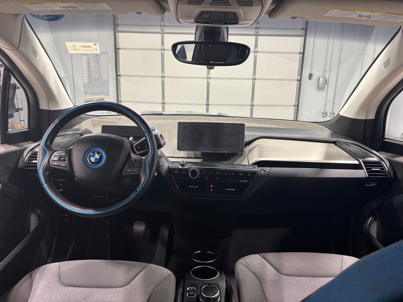 Thumbnail: 2018 BMW i3 - 3