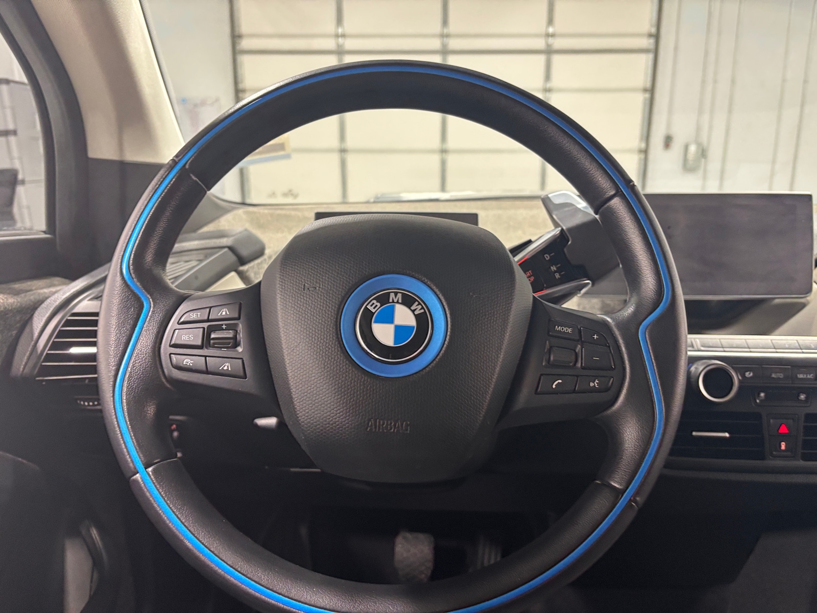 Thumbnail: 2018 BMW i3 - 5
