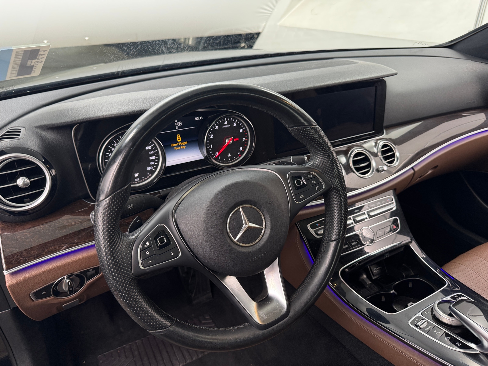 Thumbnail: 2017 Mercedes-Benz E-Class - 4